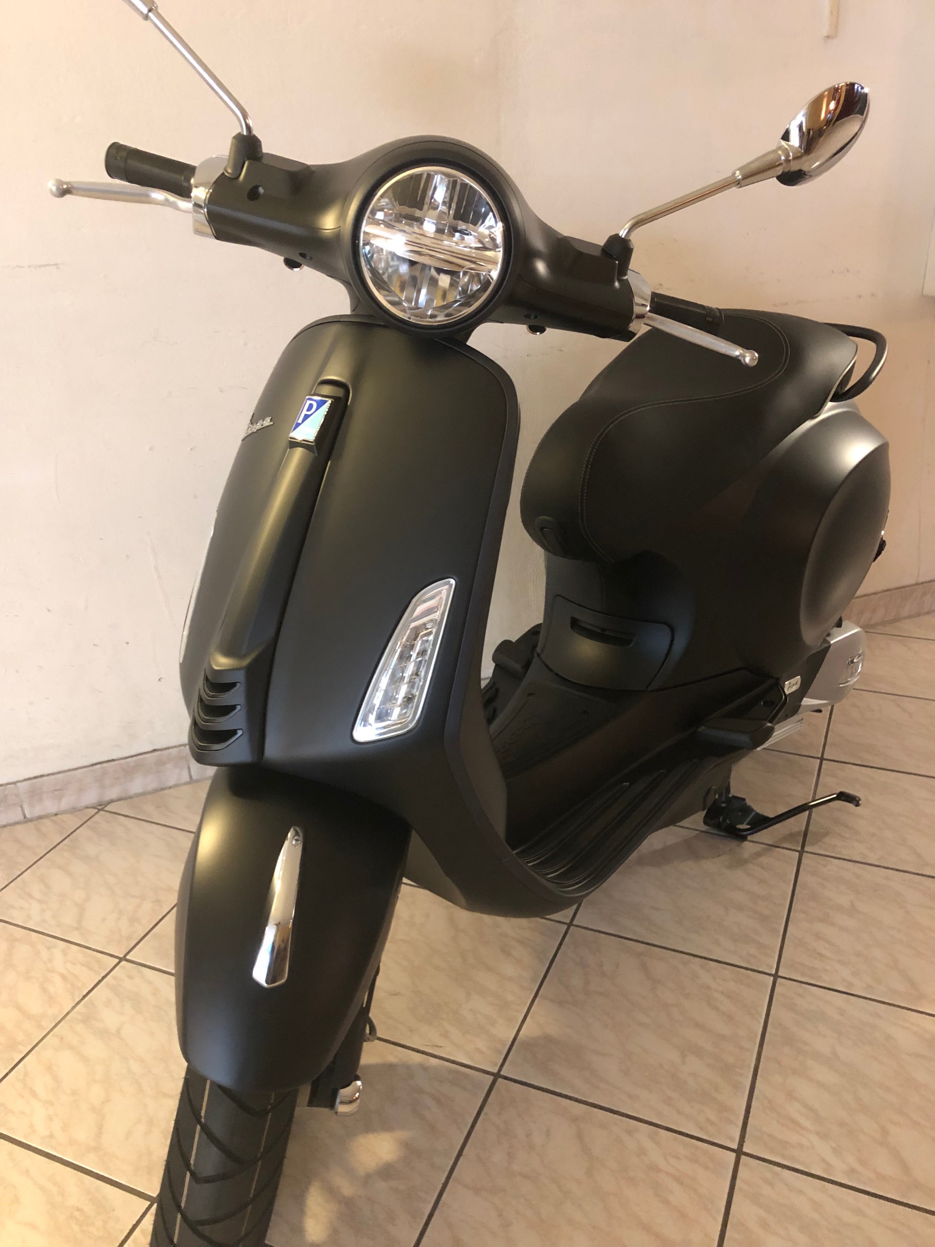 PIAGGIO Vespa 125 Primavera Sport ABS-image-3