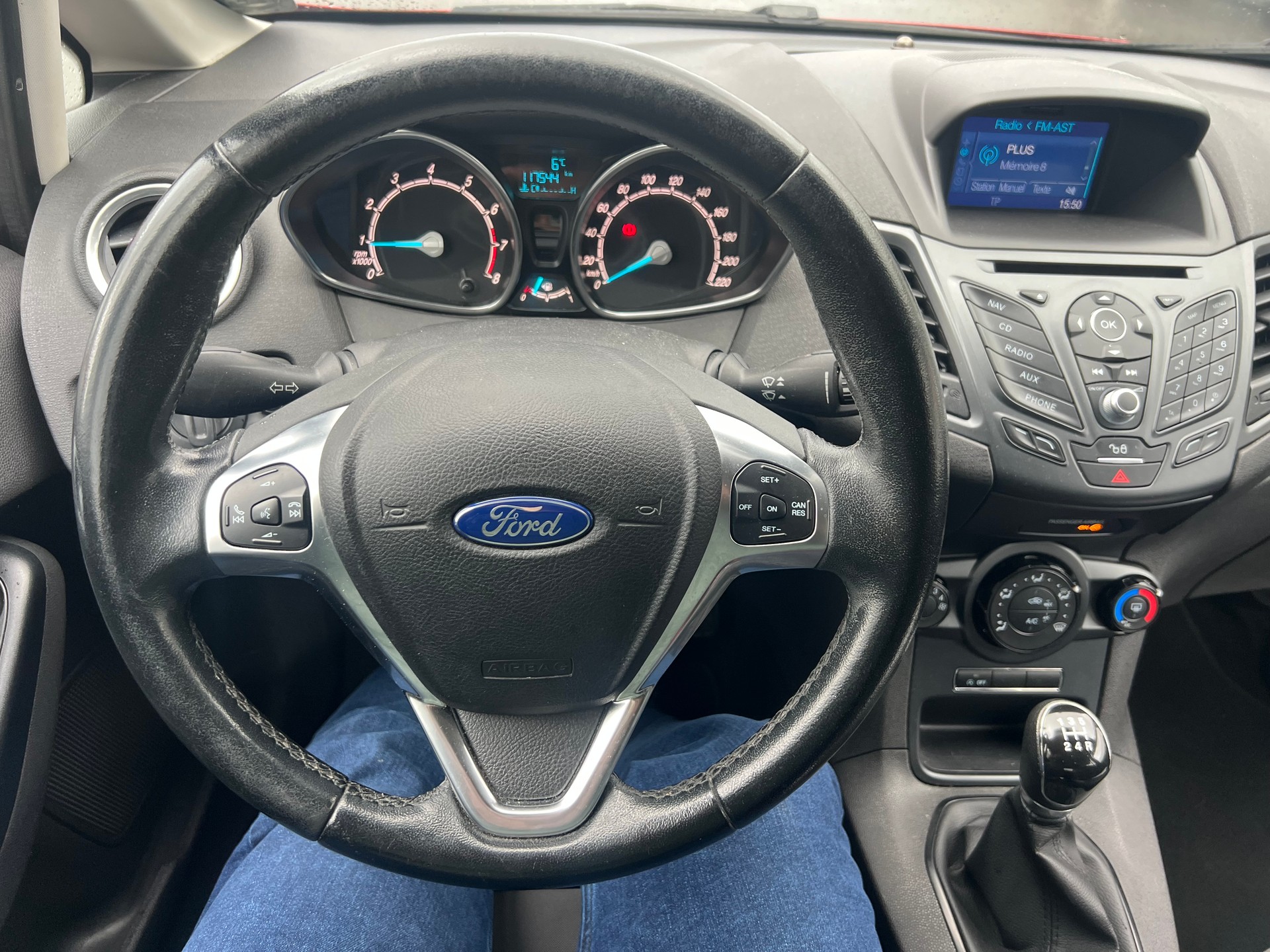 FORD Fiesta 1.0 SCTi Trend-image-12
