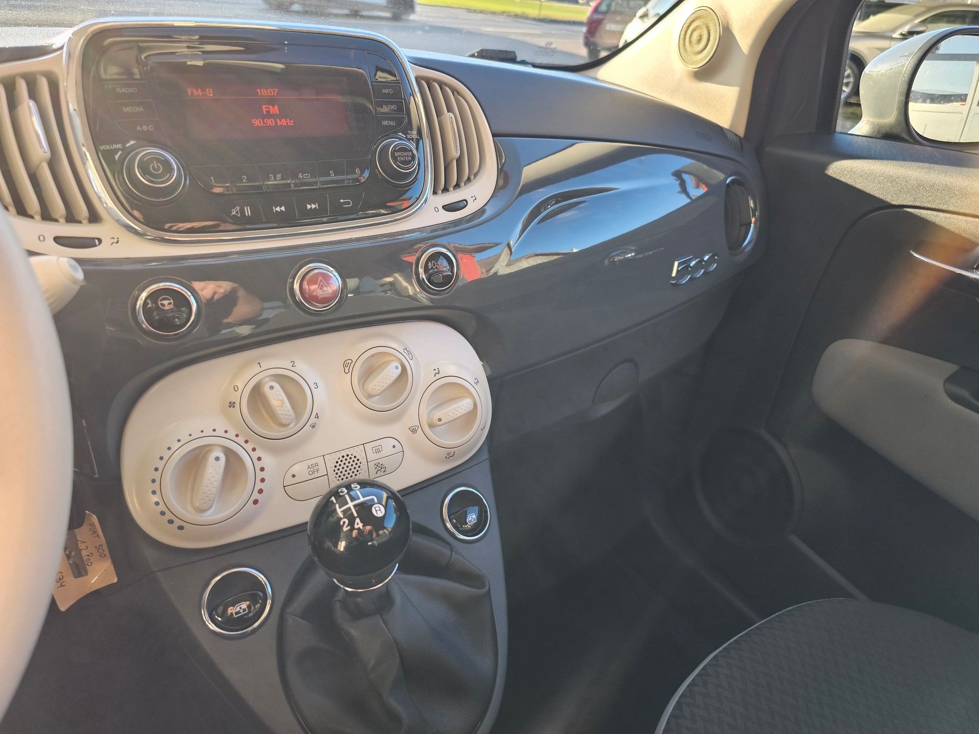 FIAT 500 1.2 Pop Star-image-11