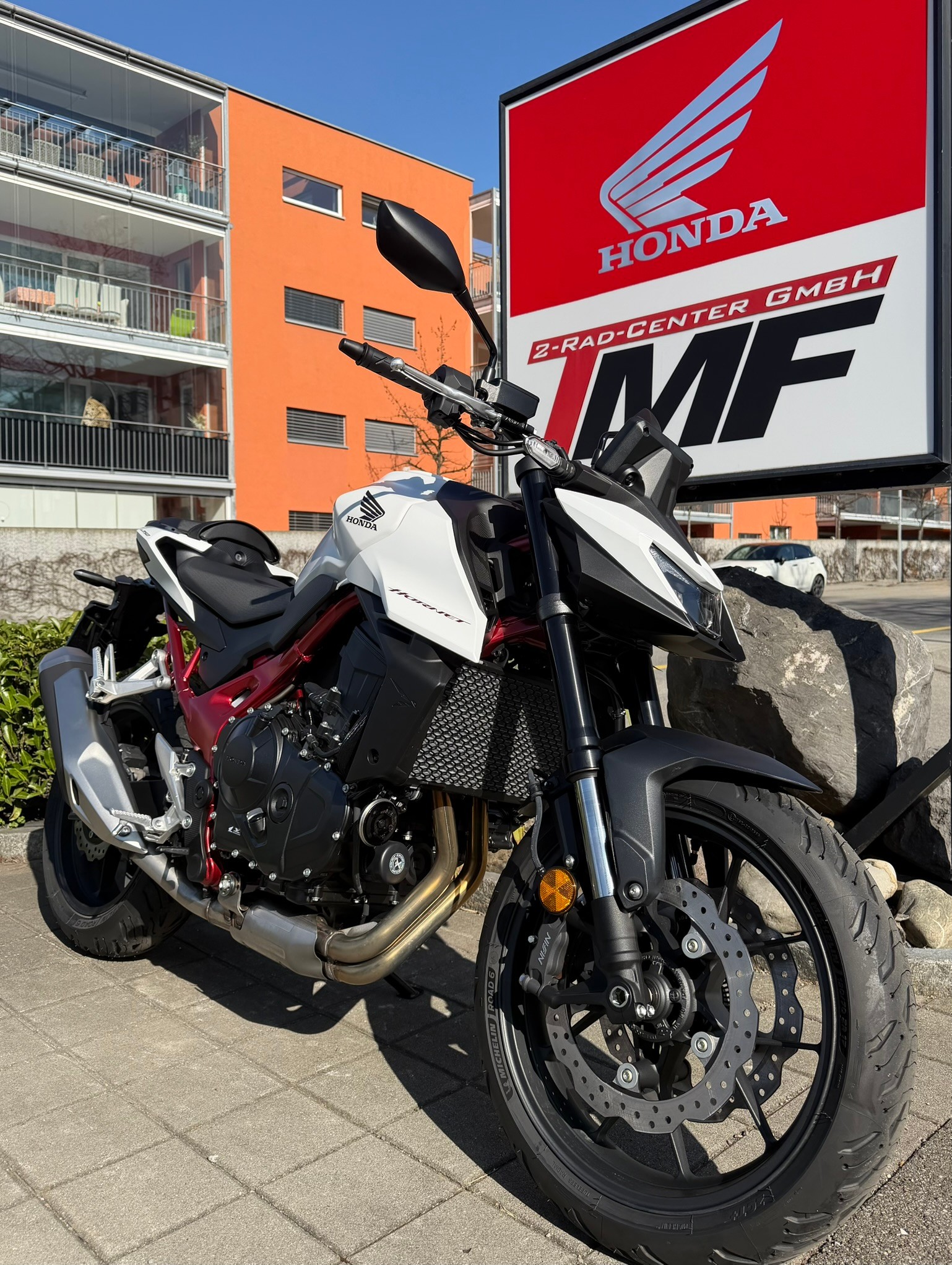 HONDA CB 750 Hornet-image-1