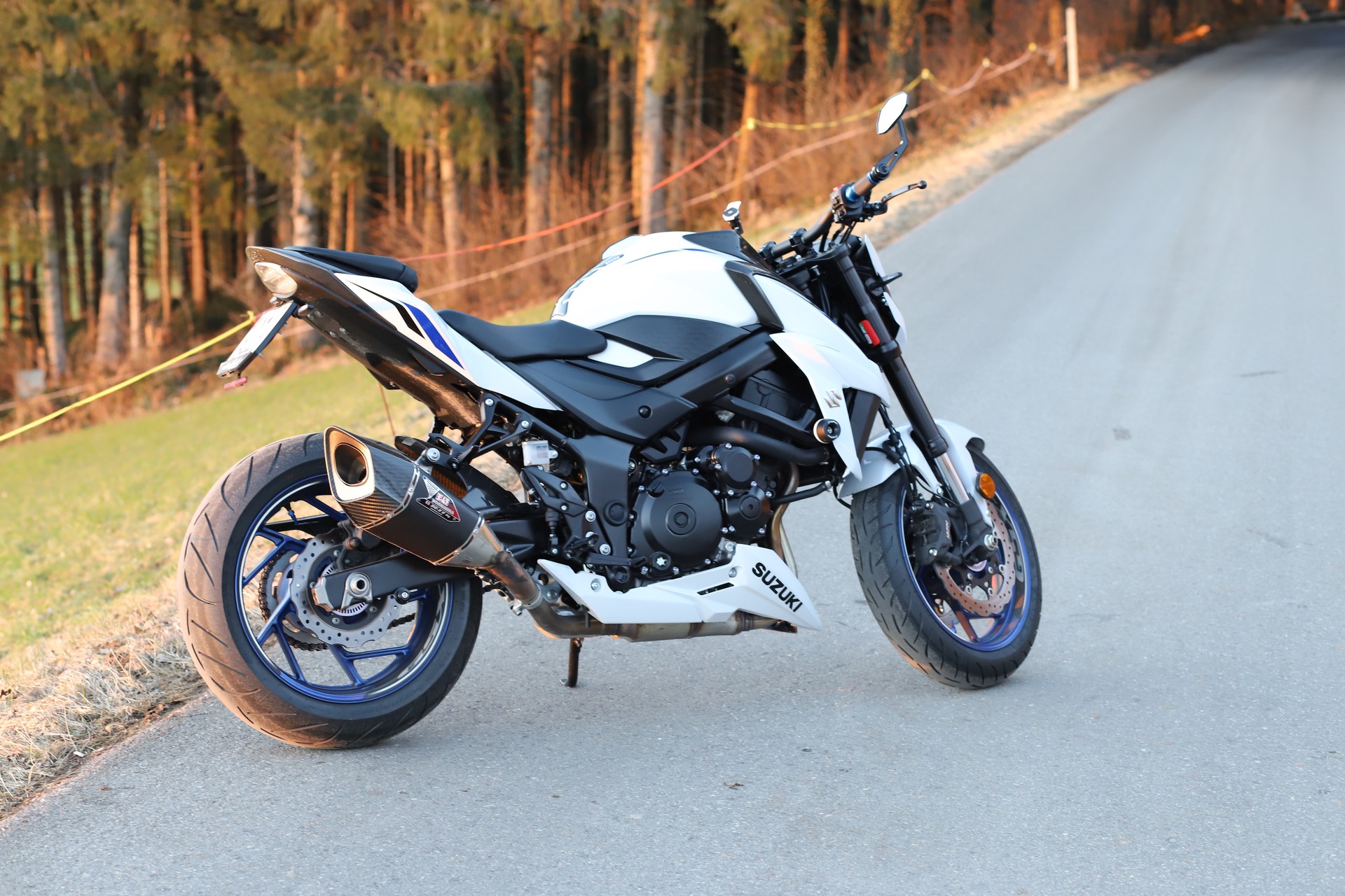 SUZUKI GSX-S 750 World Champion (35kW)-image-1