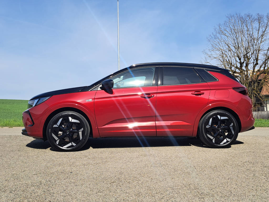 OPEL Grandland 1.6 T PHEV 300cv GSE 4x4 (crochet)-image-4