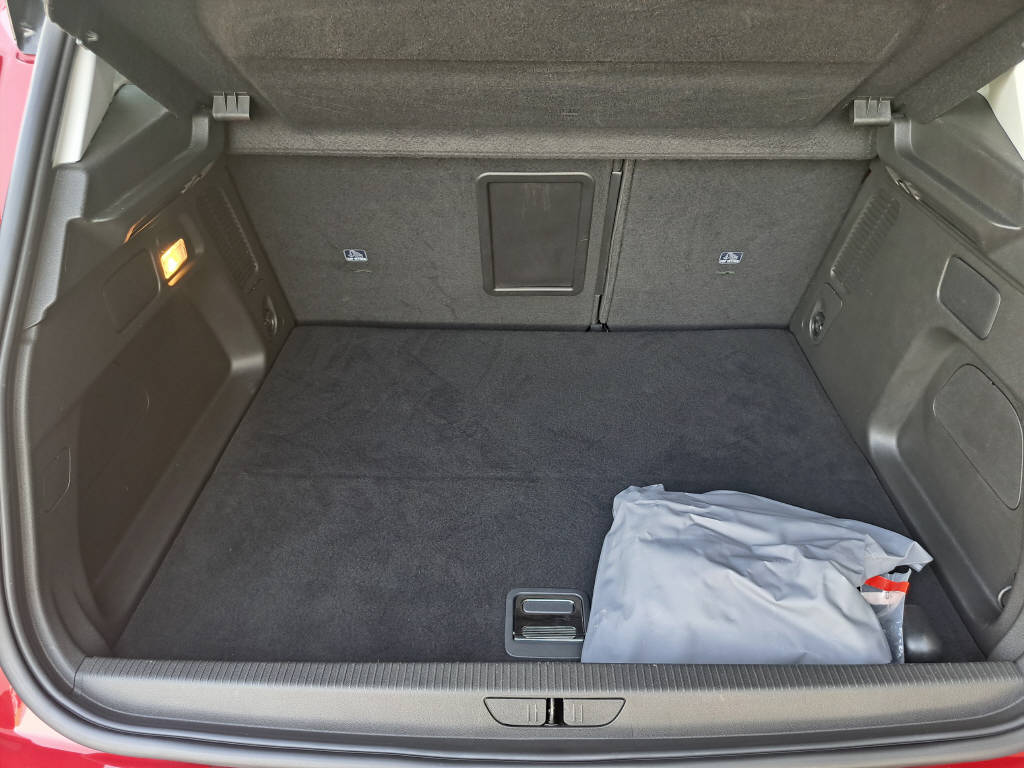 OPEL Grandland 1.6 T PHEV 300cv GSE 4x4 (crochet)-image-10