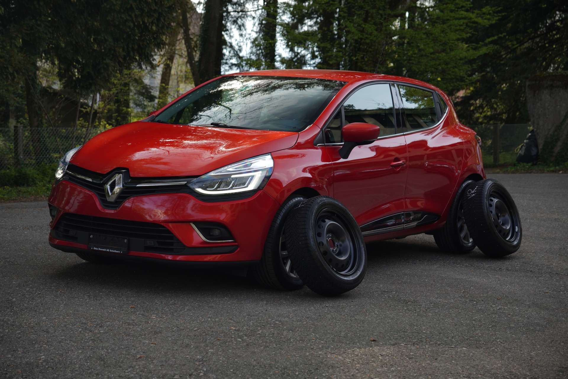 RENAULT Clio 1.2 16V T Intens-image-8