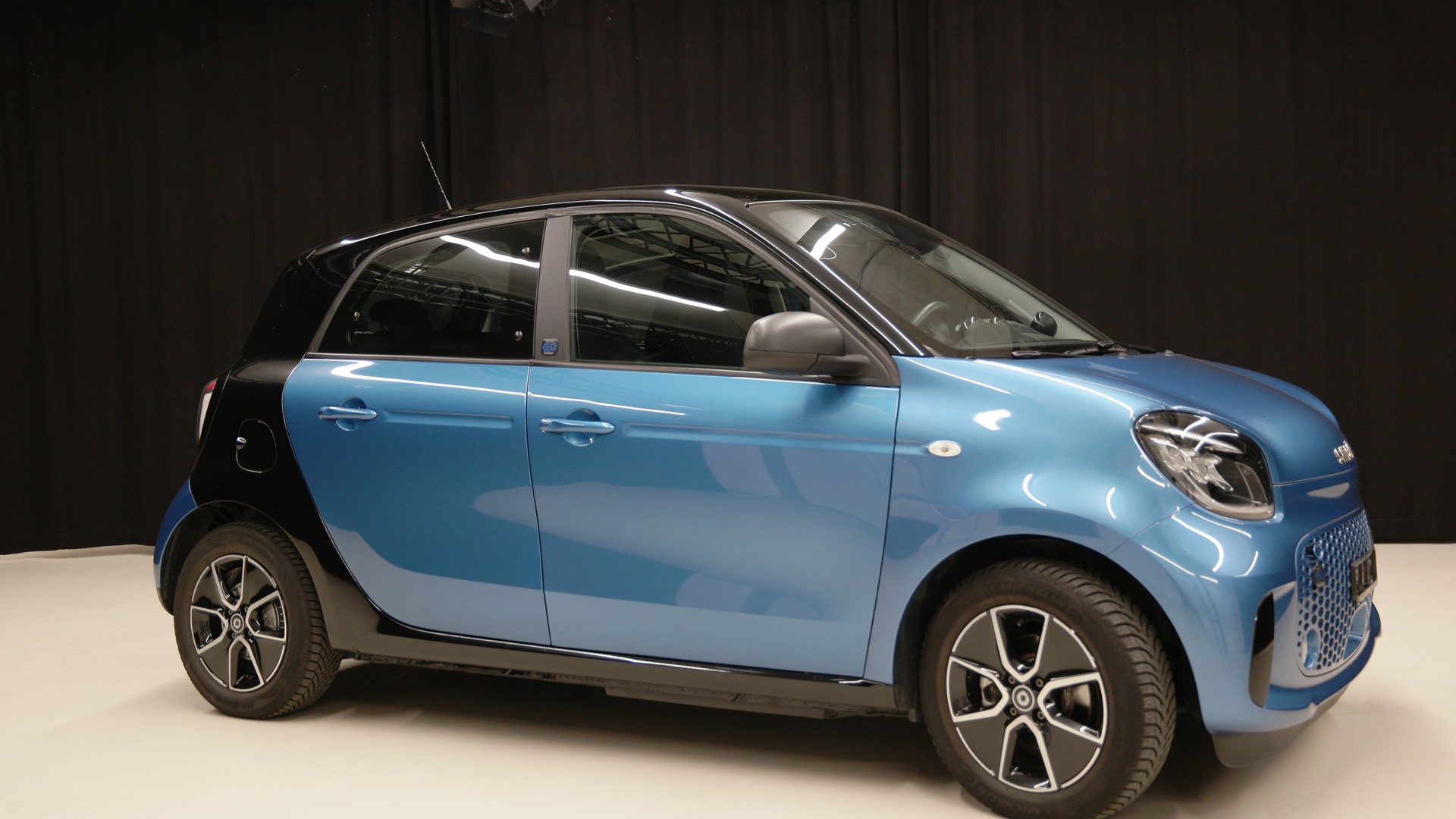 SMART forfour EQ passion-image-1
