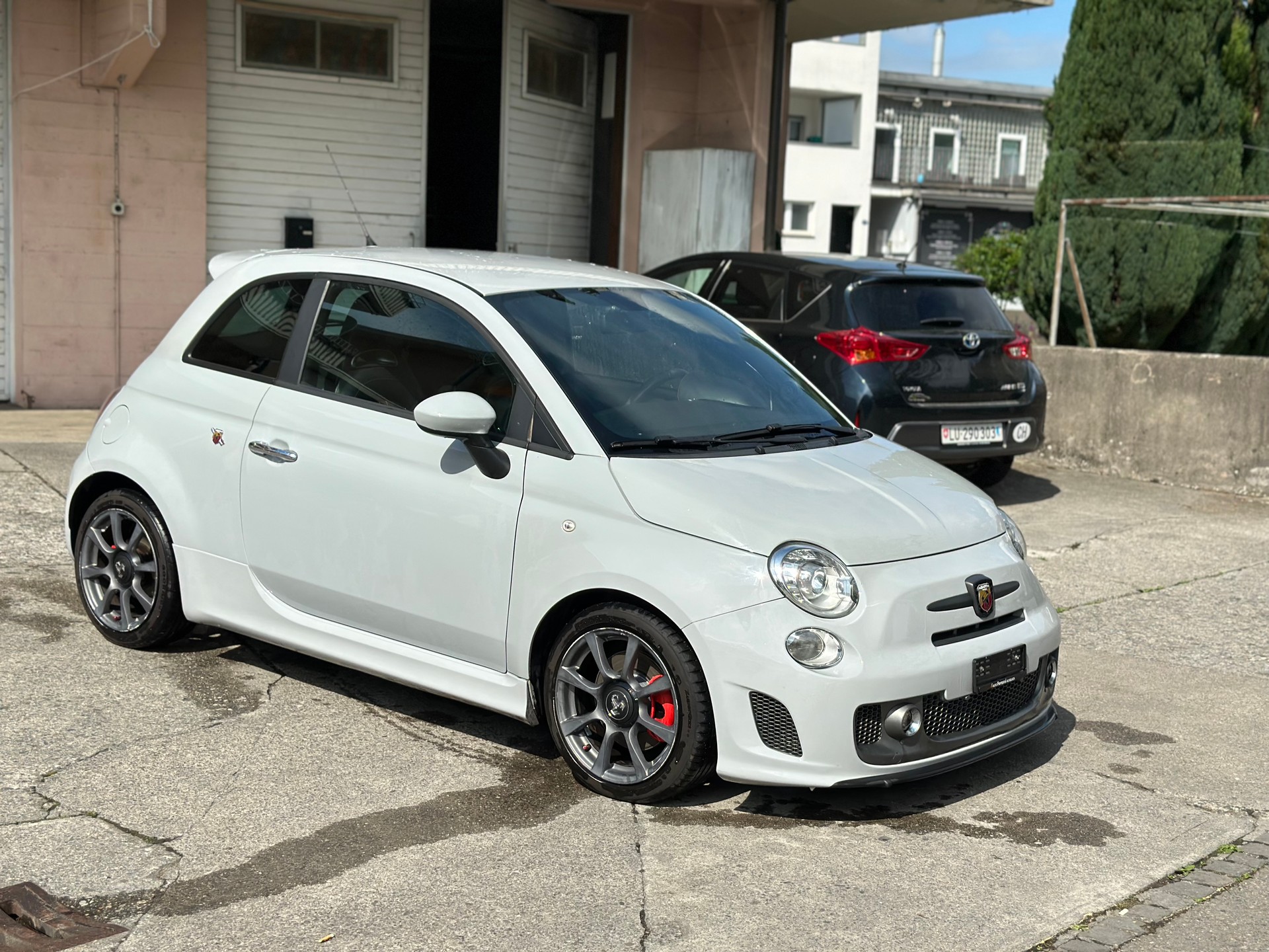 FIAT 500 1.4 16V Turbo Abarth-image-1