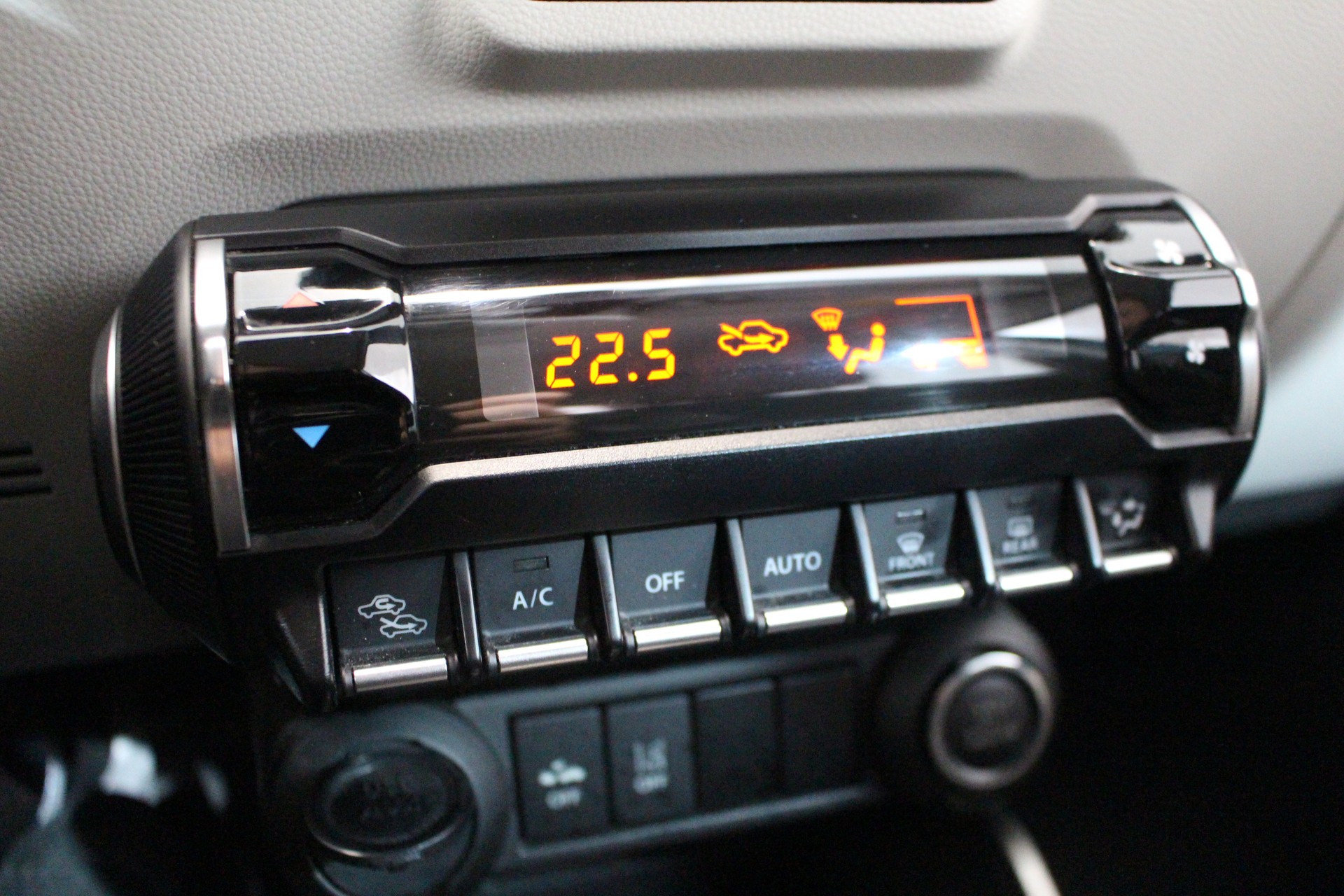 SUZUKI Ignis 1.2 Compact Top-image-19