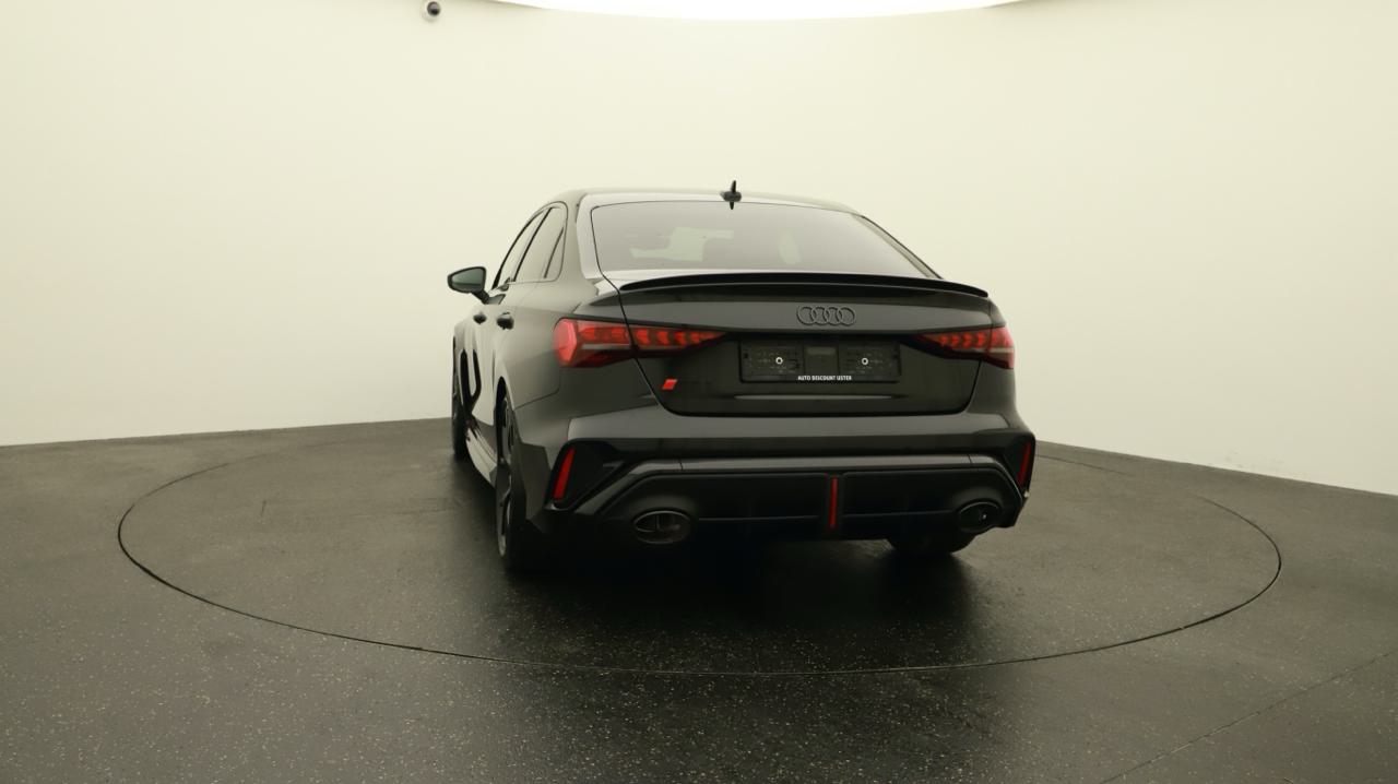 AUDI RS3 Limousine 2.5 TSI quattro S-tronic-showroom-element-3