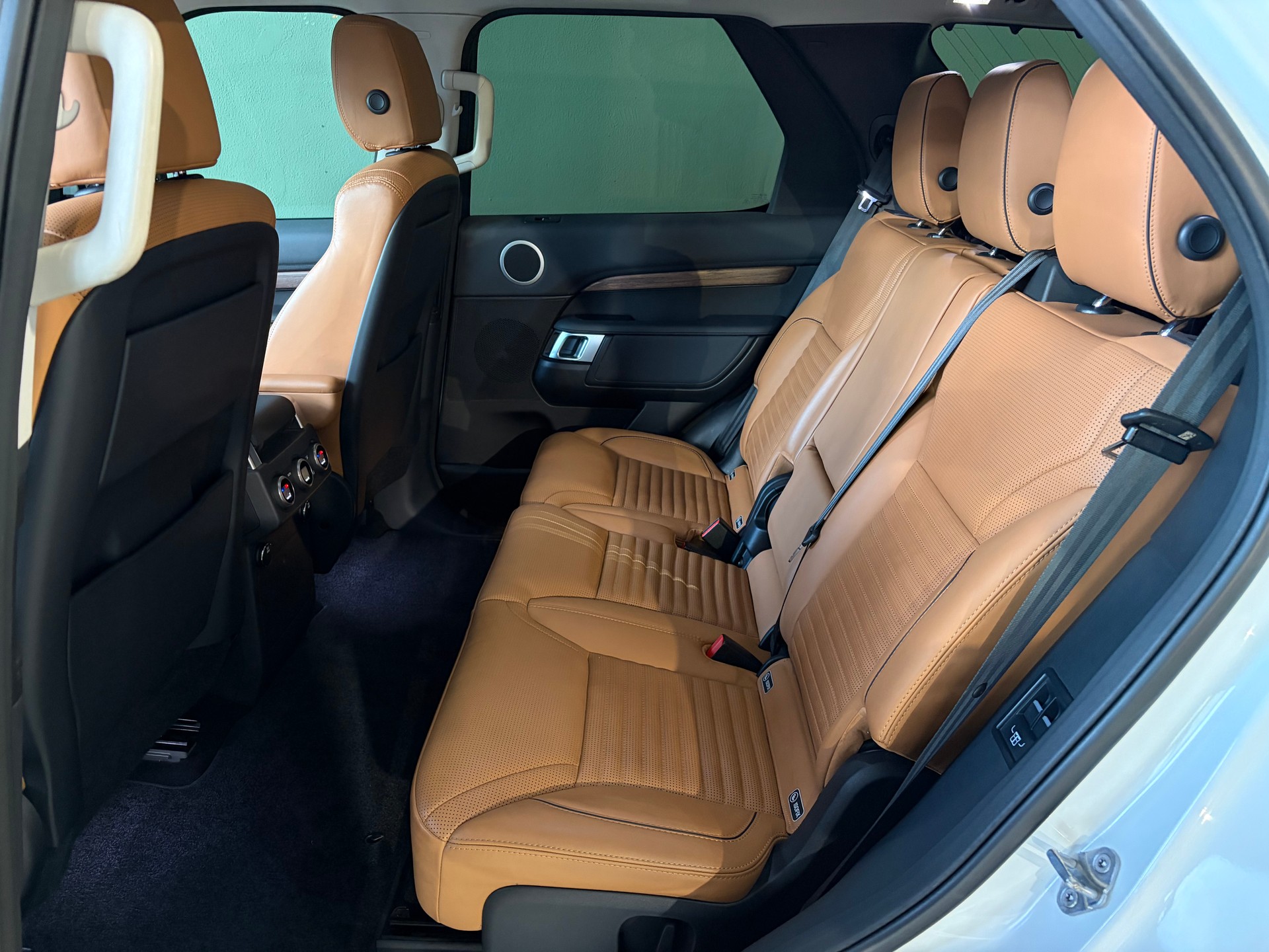LAND ROVER Discovery 3.0 Si6 HSE Automatic*7Plätzer*-image-6