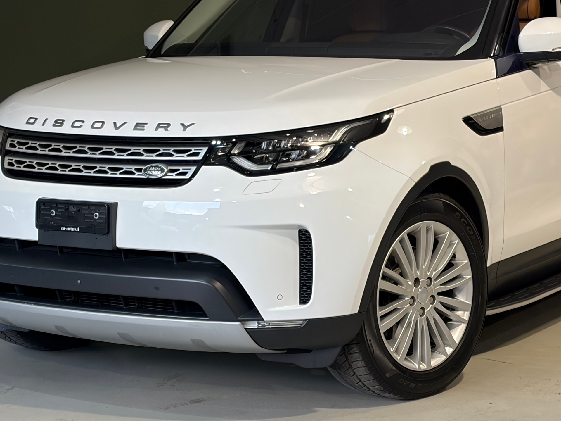 LAND ROVER Discovery 3.0 Si6 HSE Automatic*7Plätzer*-showroom-element-1