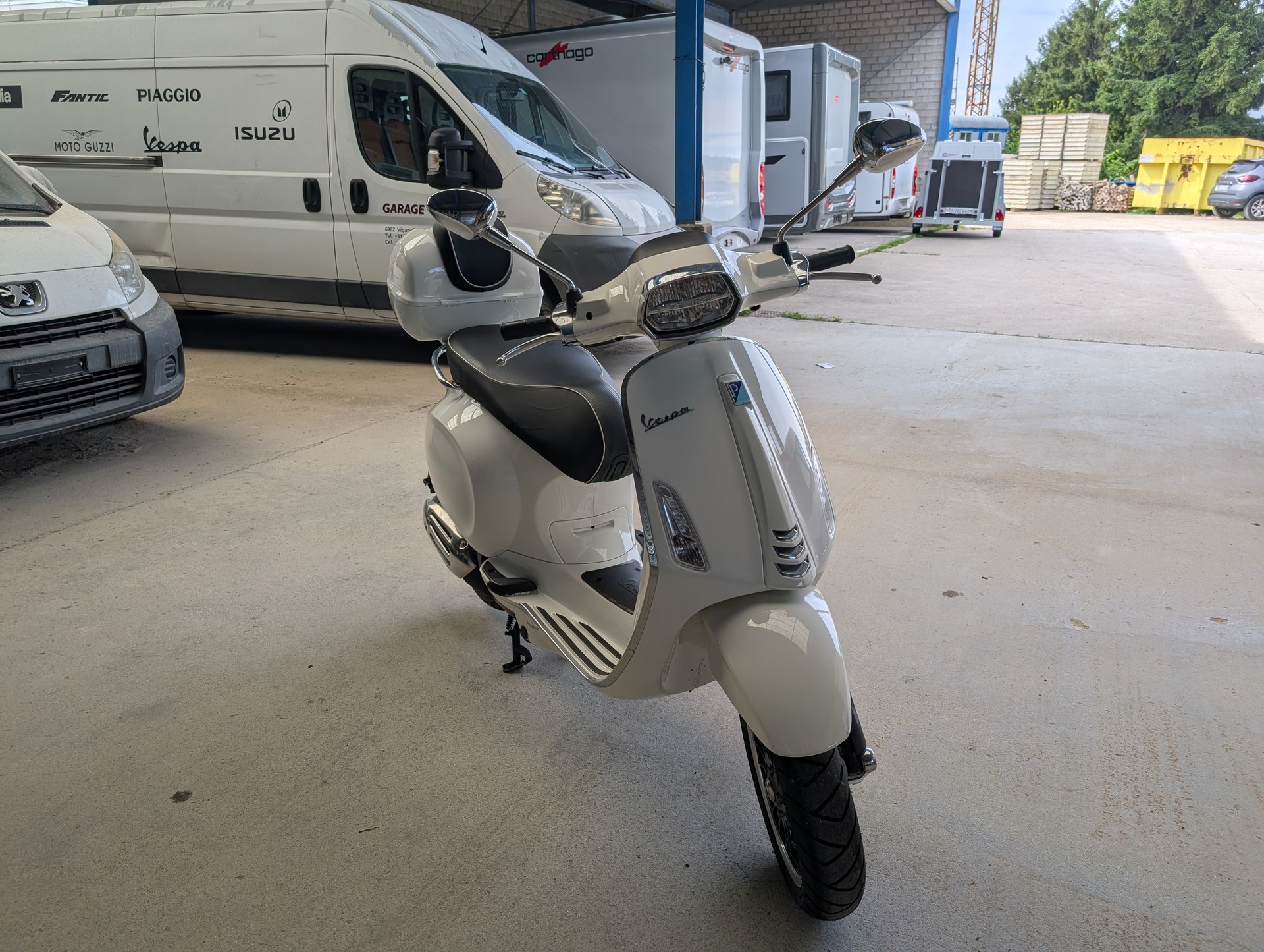PIAGGIO Vespa 125 Sprint ABS-image-2