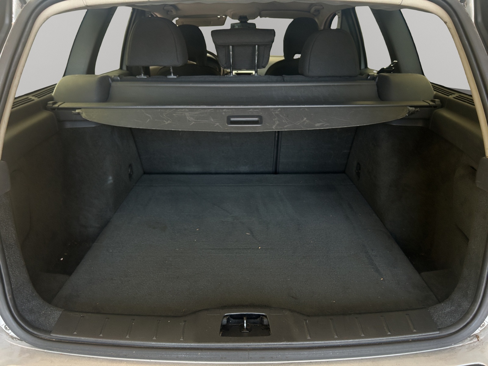 VOLVO V50 1.6D Summum-image-21
