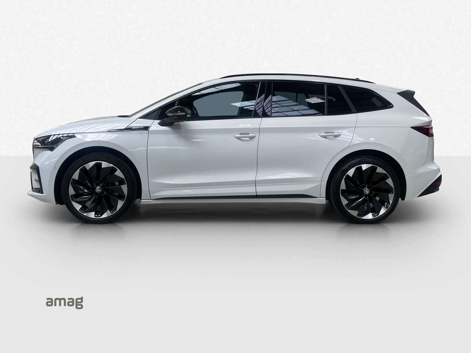 SKODA Enyaq iV 80 SportLine Ultra-image-2
