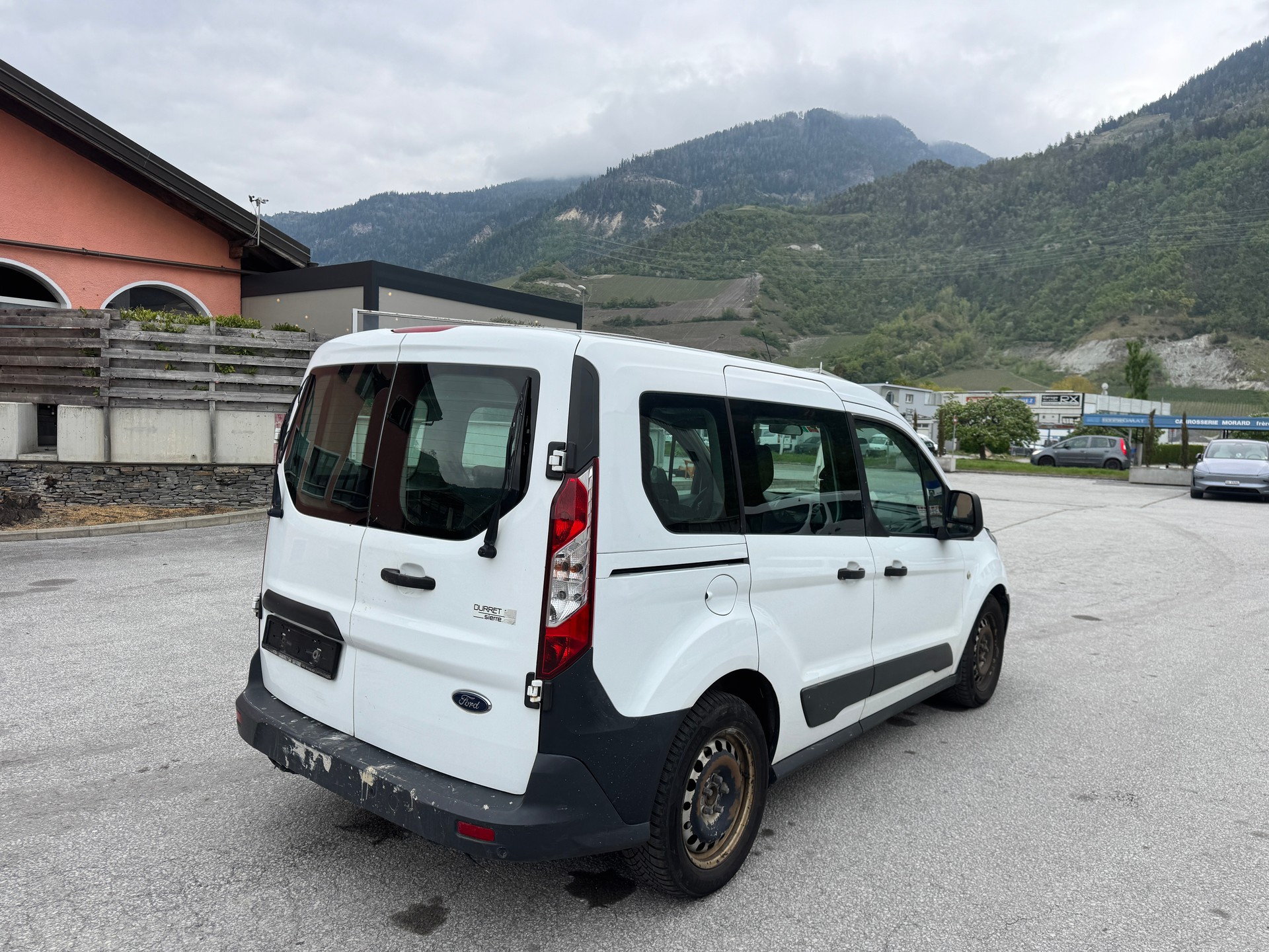 FORD Transit Connect Combi T220 1.5 TDCi Ambiente-image-6