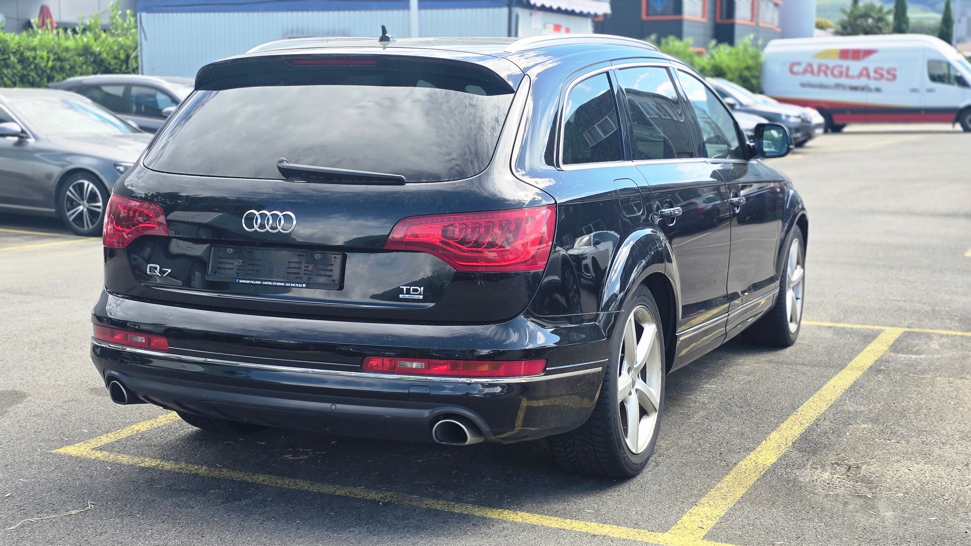 AUDI Q7 4.2 TDI quattro tiptronic-image-5