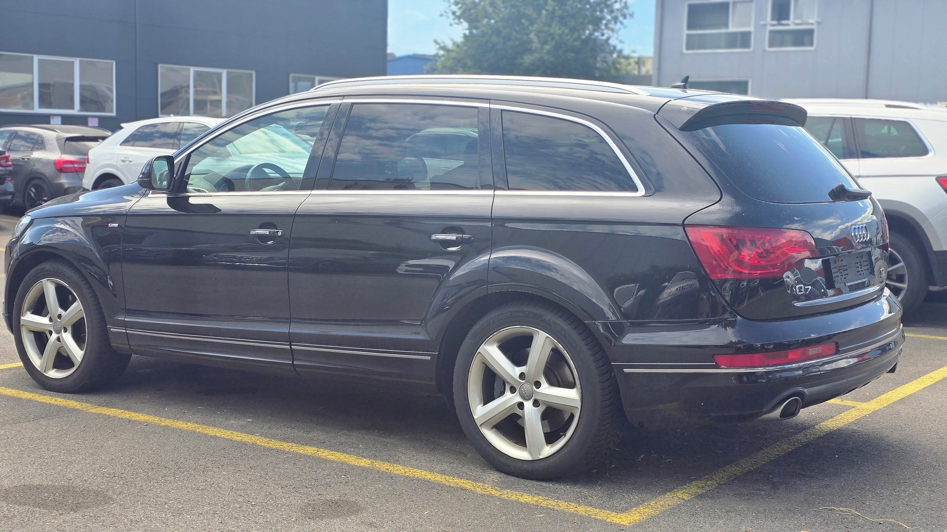 AUDI Q7 4.2 TDI quattro tiptronic-showroom-element-3