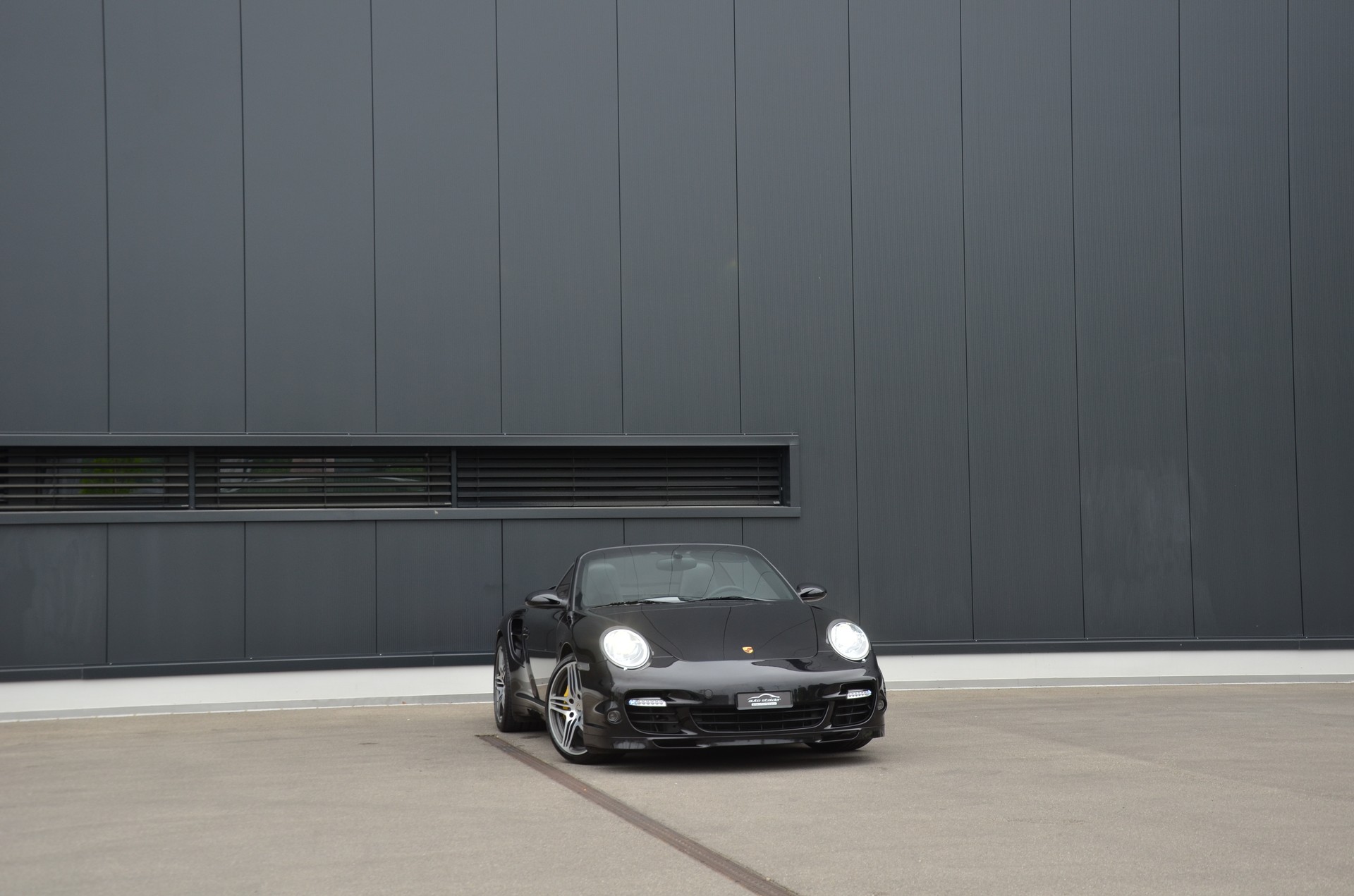 PORSCHE 911 Cabrio Turbo Tiptronic-image-10