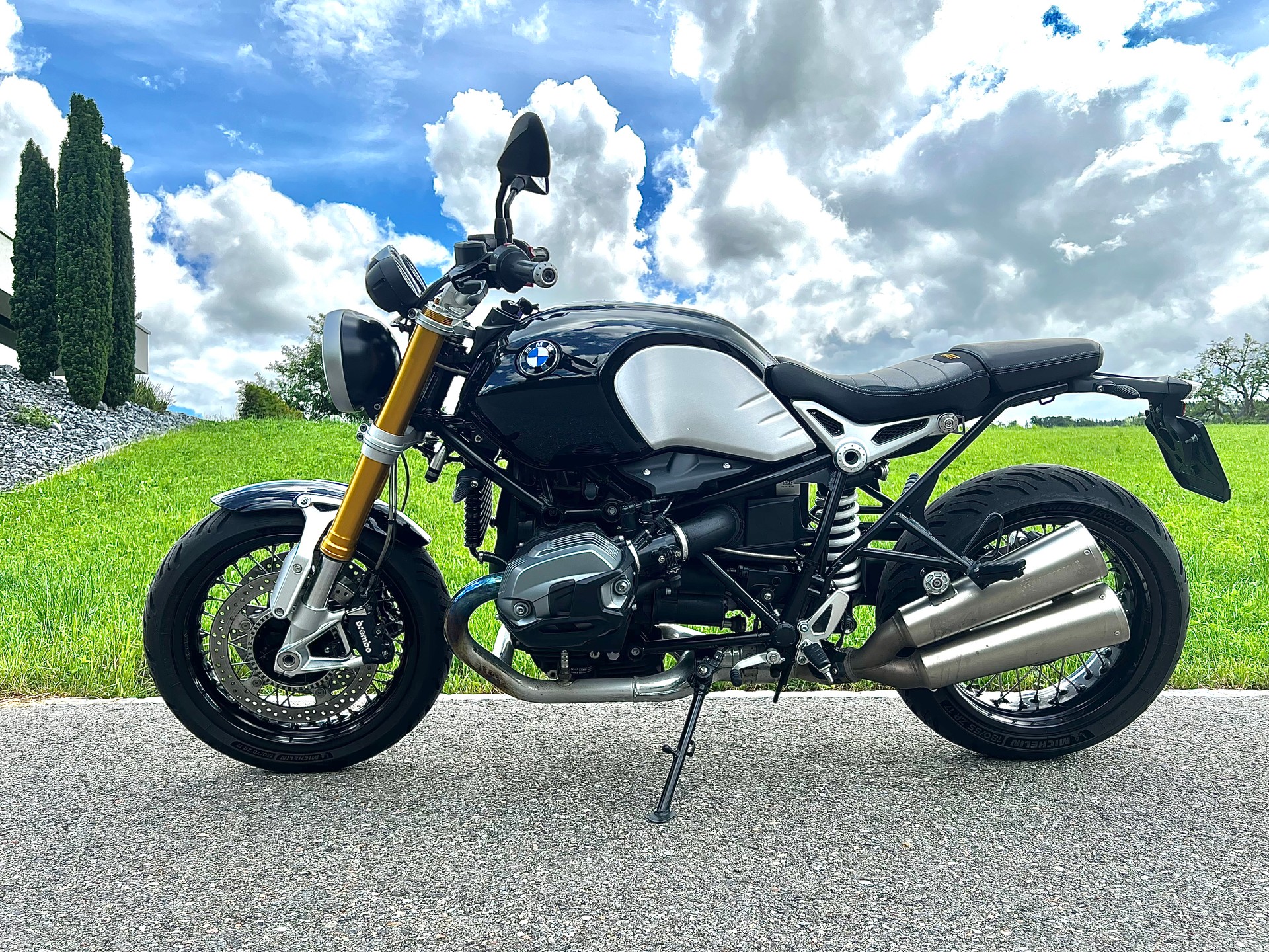 BMW R nine T / L4 (7’700 km, sehr gepflegt aus erster Hand)-image-0