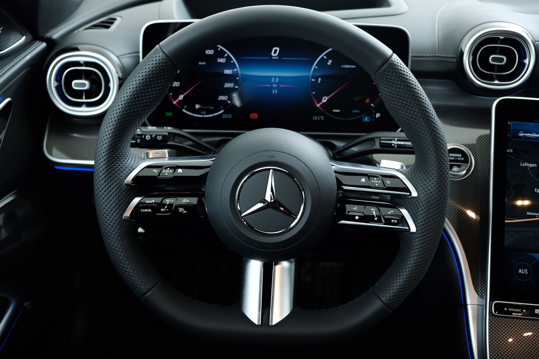 MERCEDES-BENZ C 220 d T 4 Matic Swiss Star-image-6