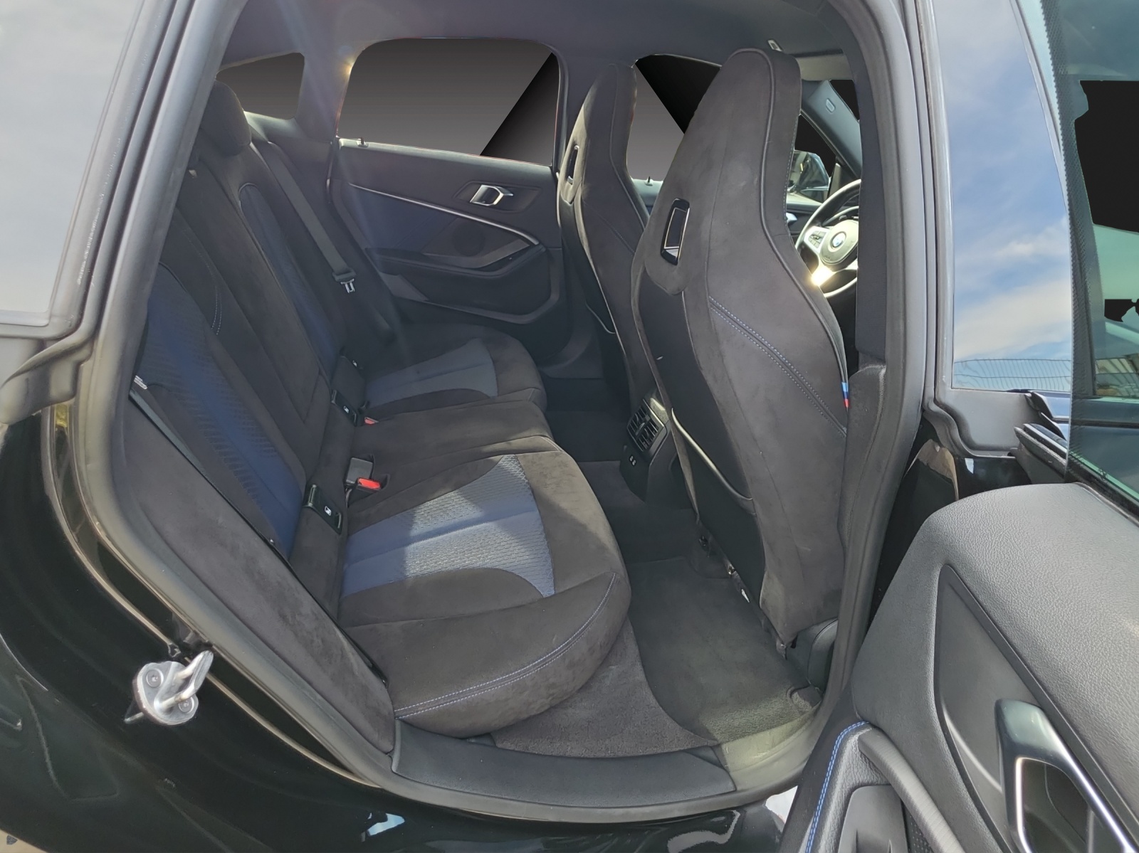 BMW 218i Gran Coupé Steptronic M Sport-image-17