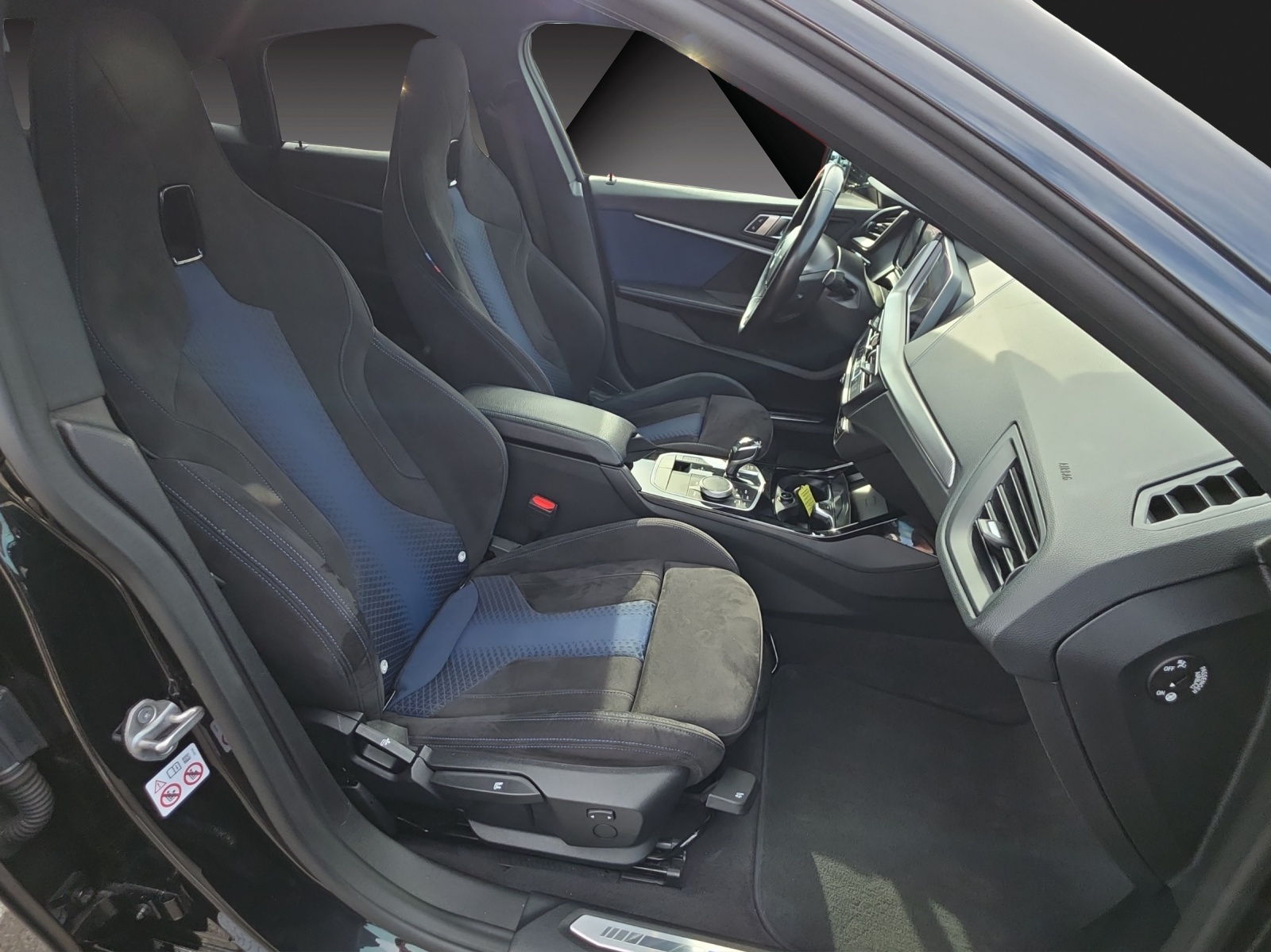 BMW 218i Gran Coupé Steptronic M Sport-image-16