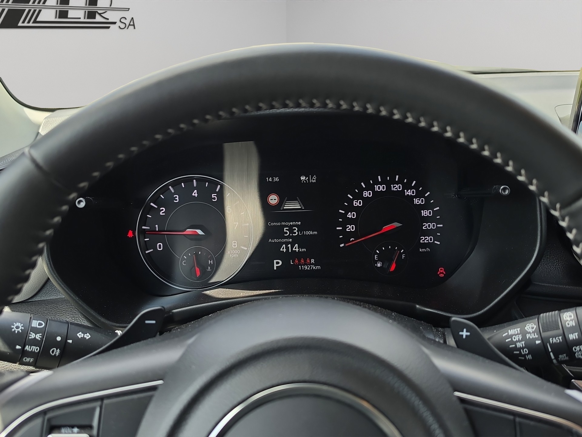 SUZUKI 1.2 Compact Top Hybrid-image-9
