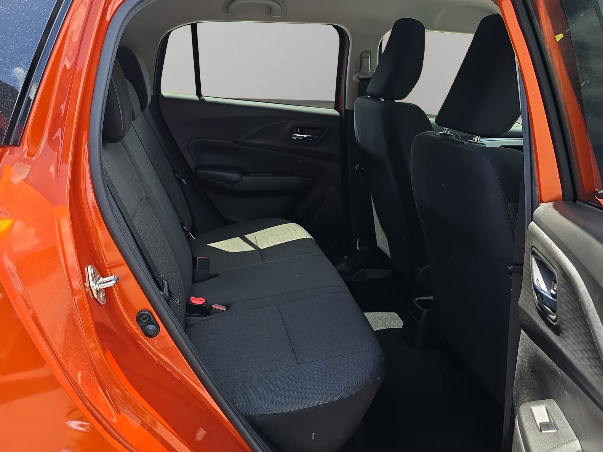 SUZUKI 1.2 Compact Top Hybrid-image-15