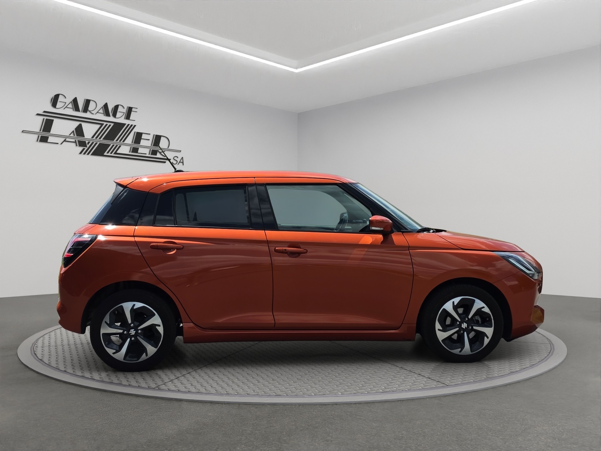 SUZUKI 1.2 Compact Top Hybrid-image-5