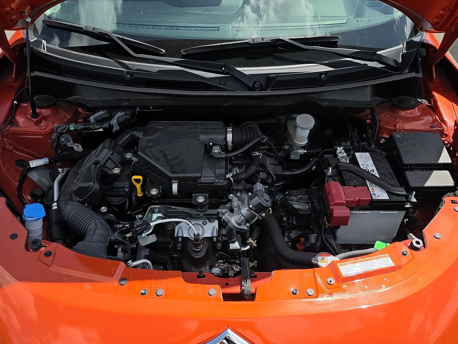 SUZUKI 1.2 Compact Top Hybrid-image-17