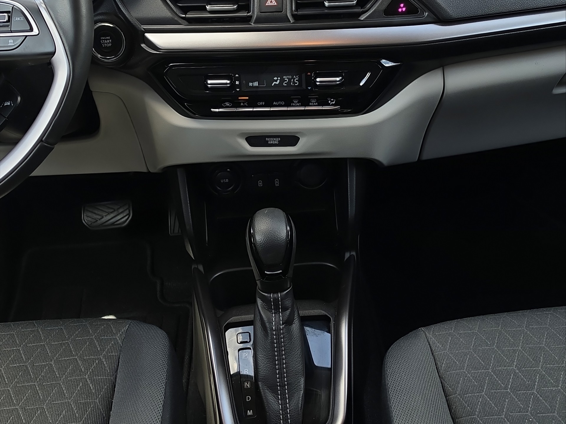 SUZUKI 1.2 Compact Top Hybrid-image-12