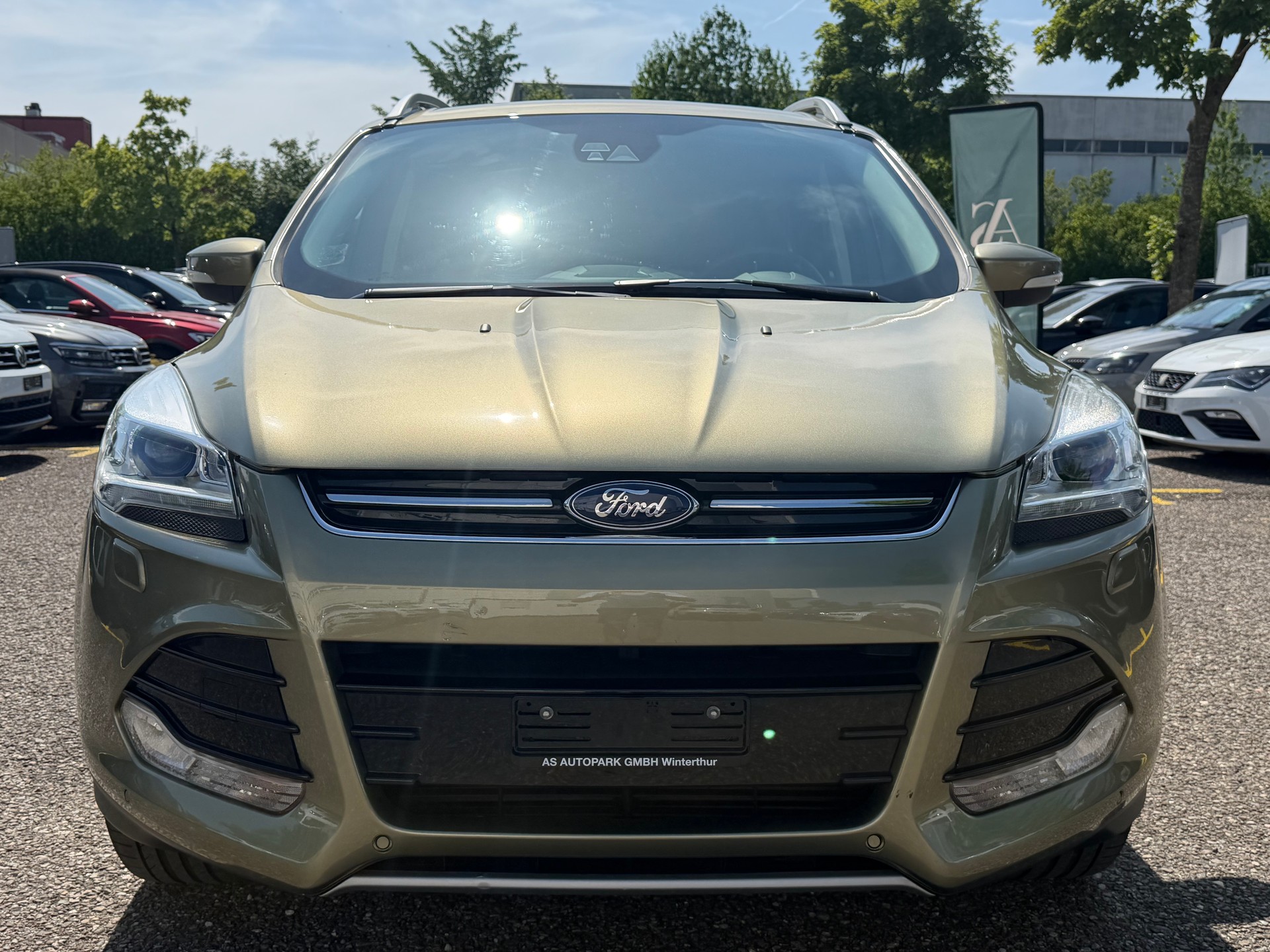 FORD Kuga 1.6 SCTi Titanium 4WD Automatic-showroom-element-1