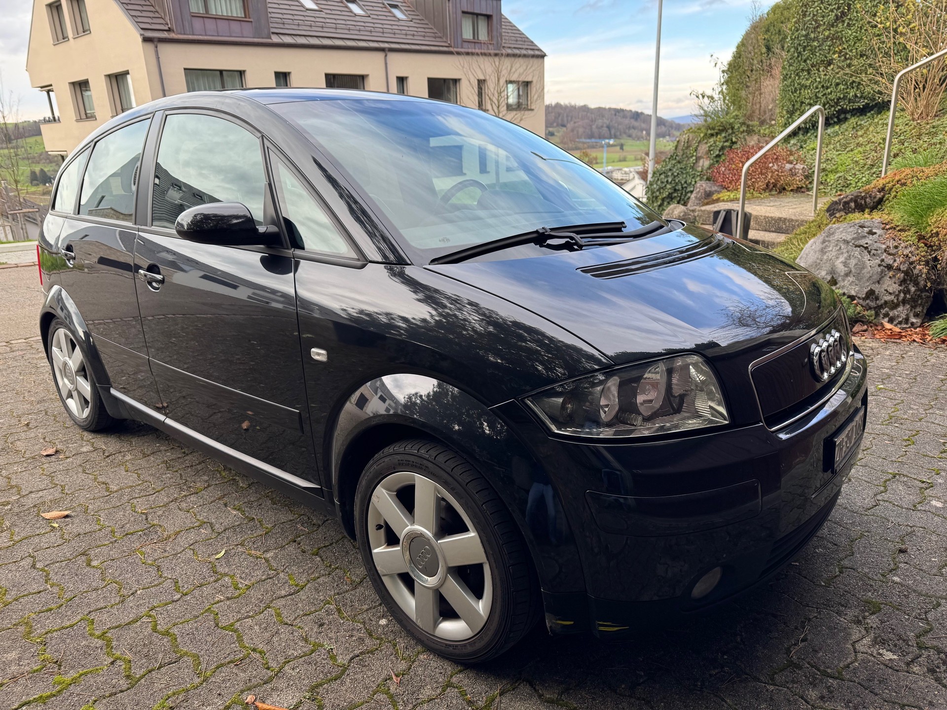 AUDI 1.4 TDI 75-image-1