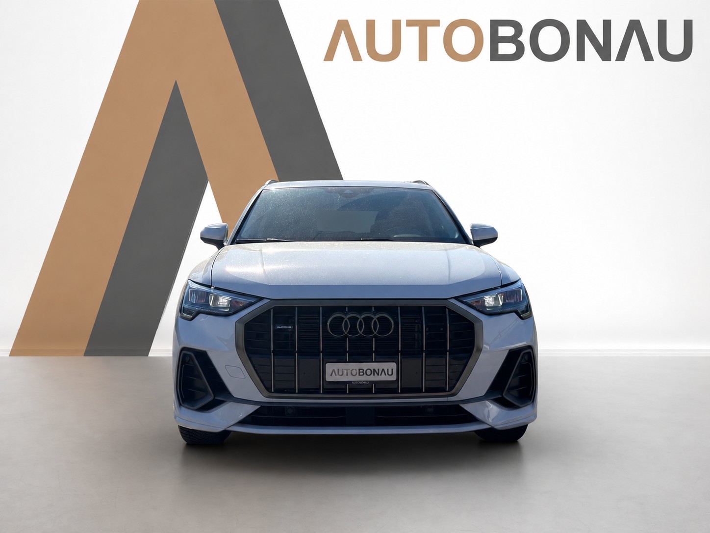 AUDI Q3 2.0 40 TFSI S line quattro S-Tronic Sky black-image-36