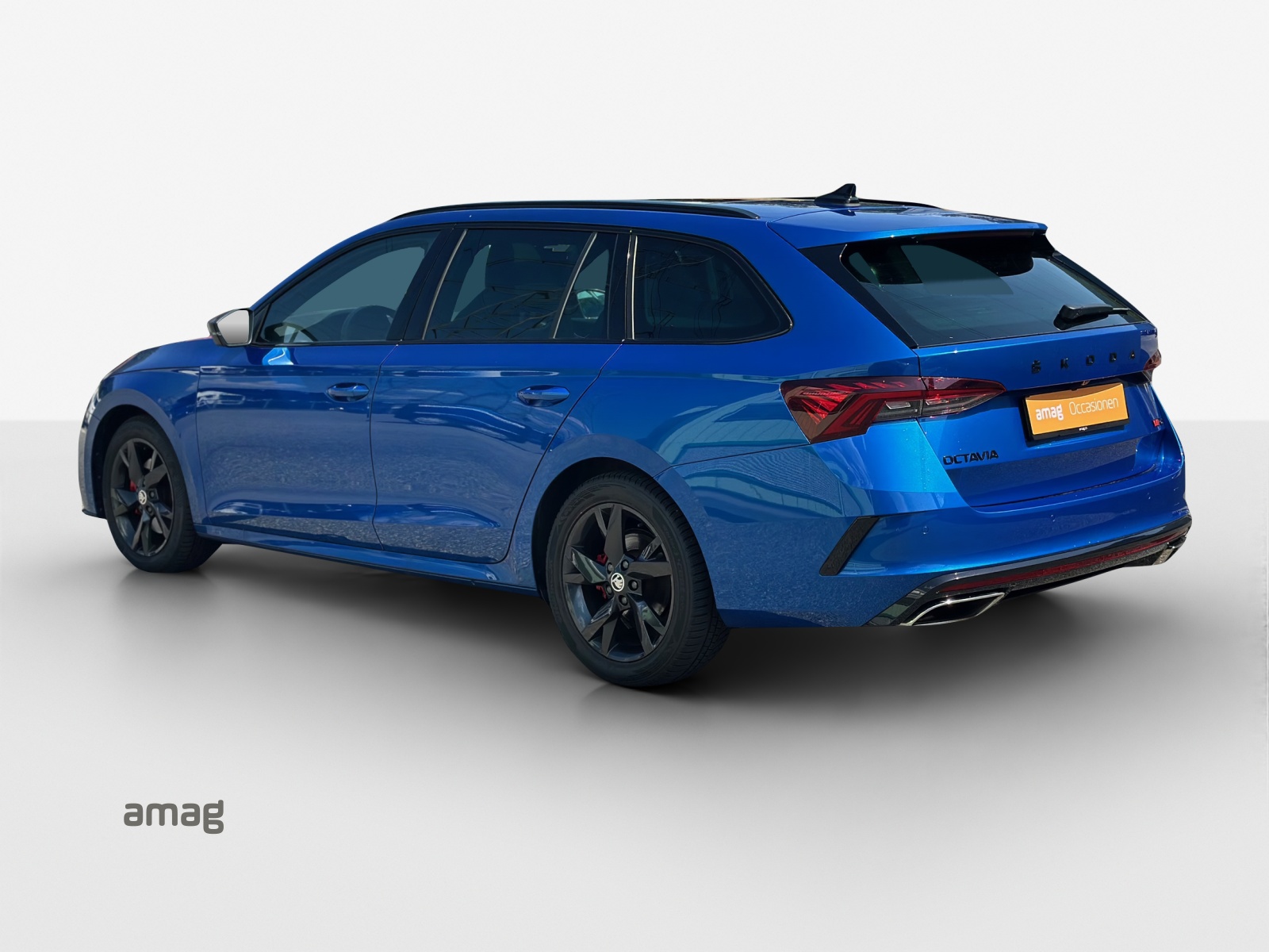 SKODA Octavia Combi 2.0 TDI DSG RS 4x4-showroom-element-2
