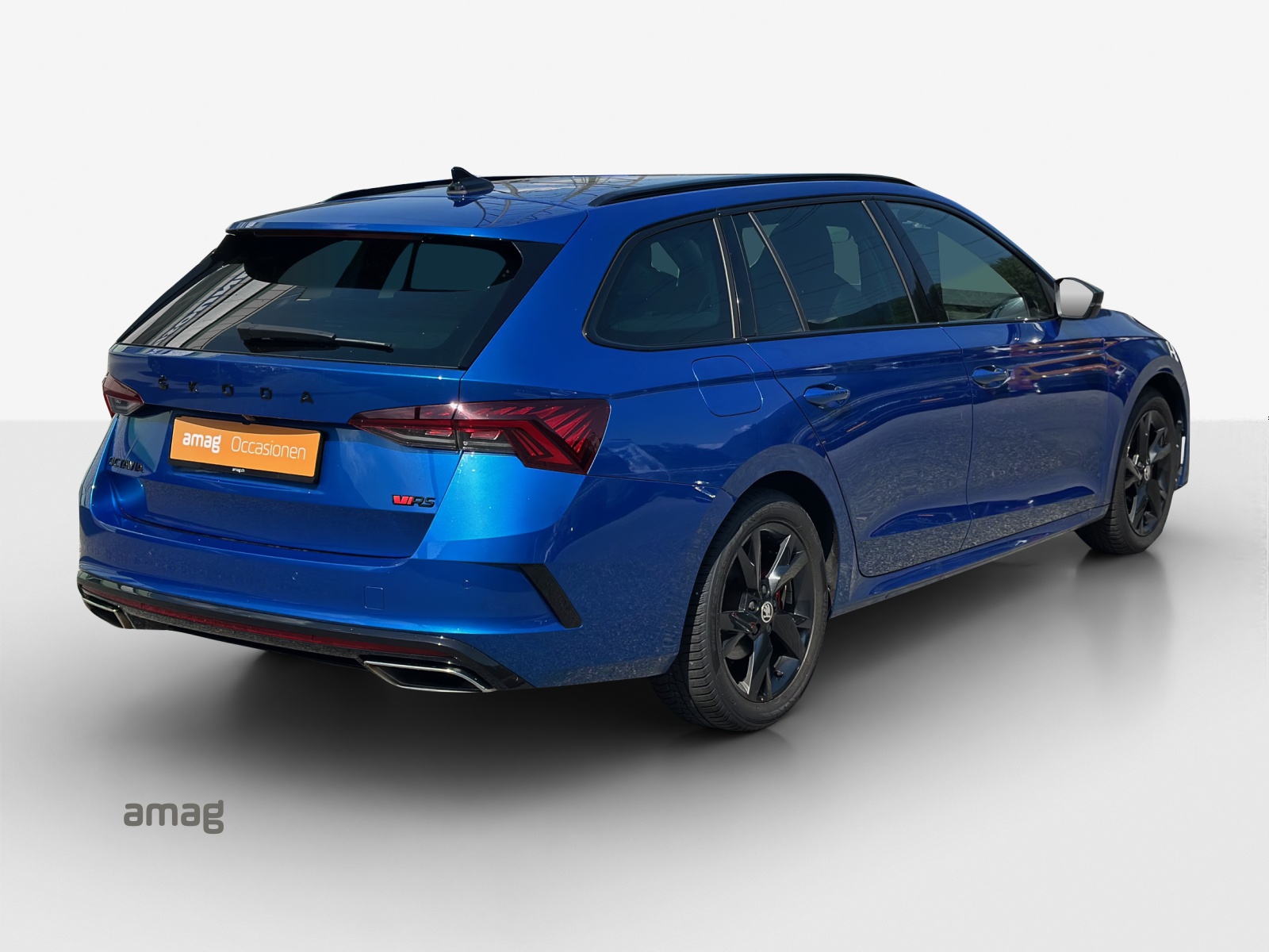 SKODA Octavia Combi 2.0 TDI DSG RS 4x4-image-4