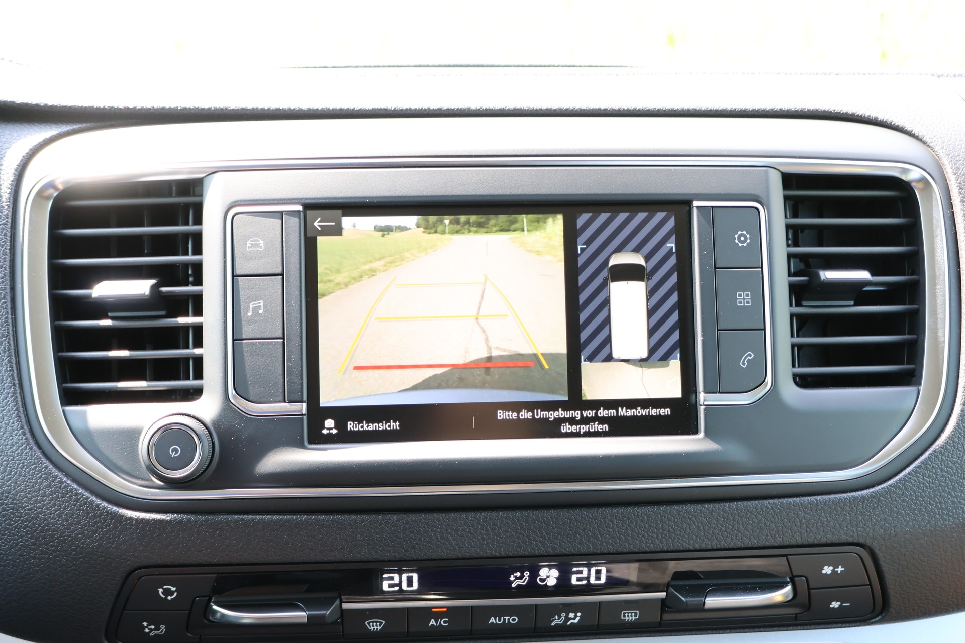 OPEL Zafira-e Life 50kWh Business Edition M-image-8