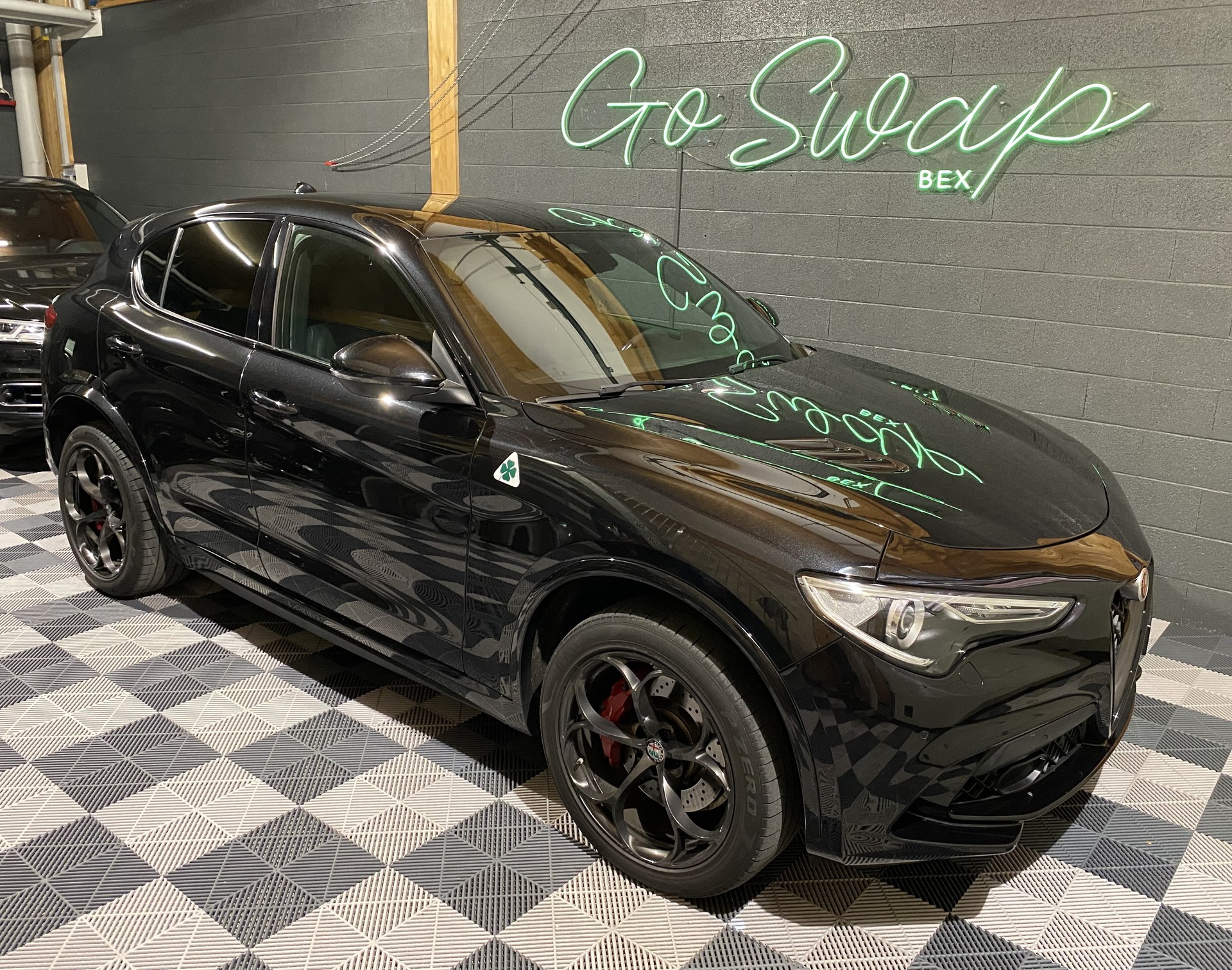 ALFA ROMEO Stelvio 2.9 V6 Quadrifoglio Q4 Automatic-showroom-element-1