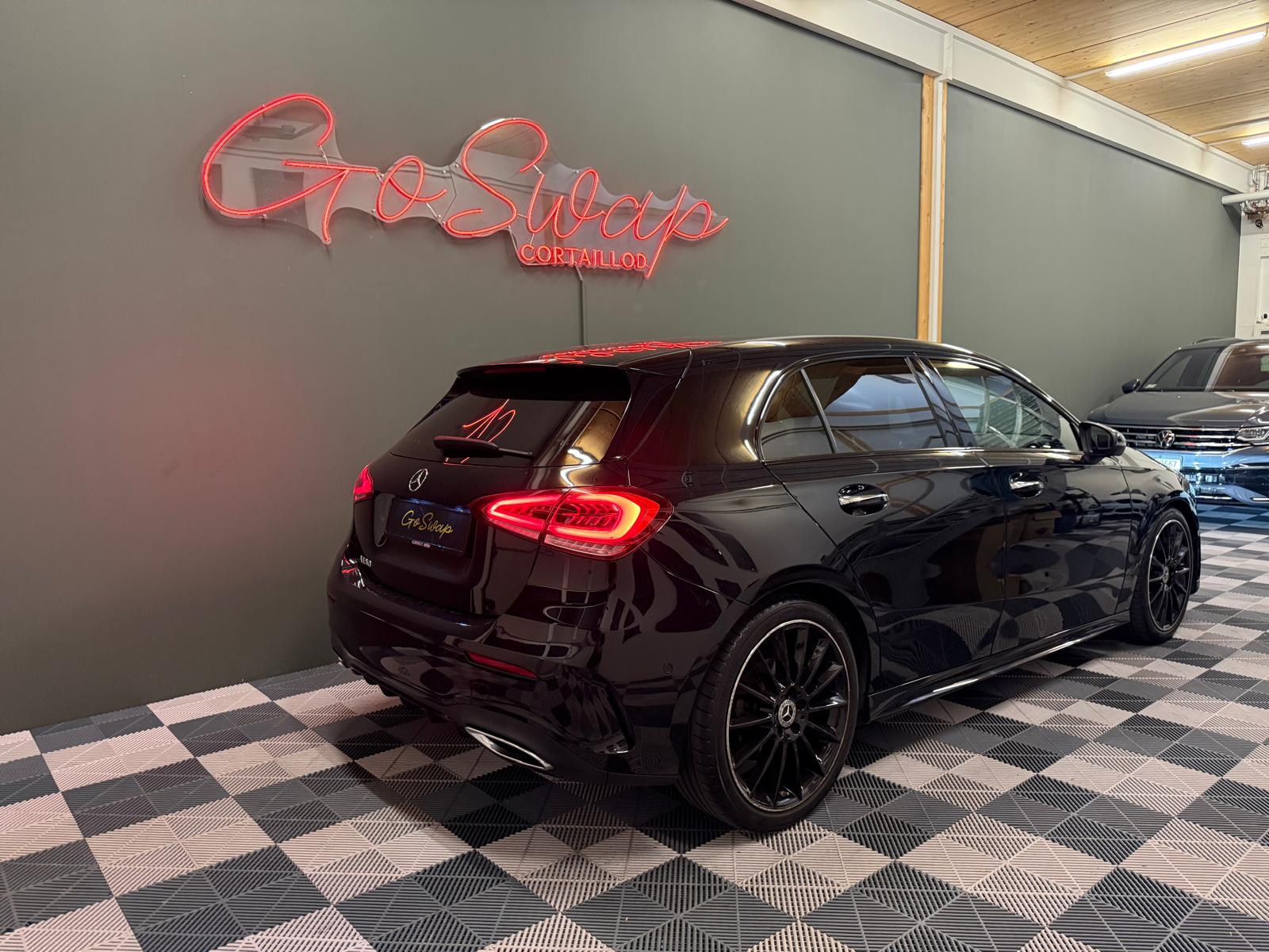 MERCEDES-BENZ A 180 Night Star AMG Line 7G-DCT-image-5