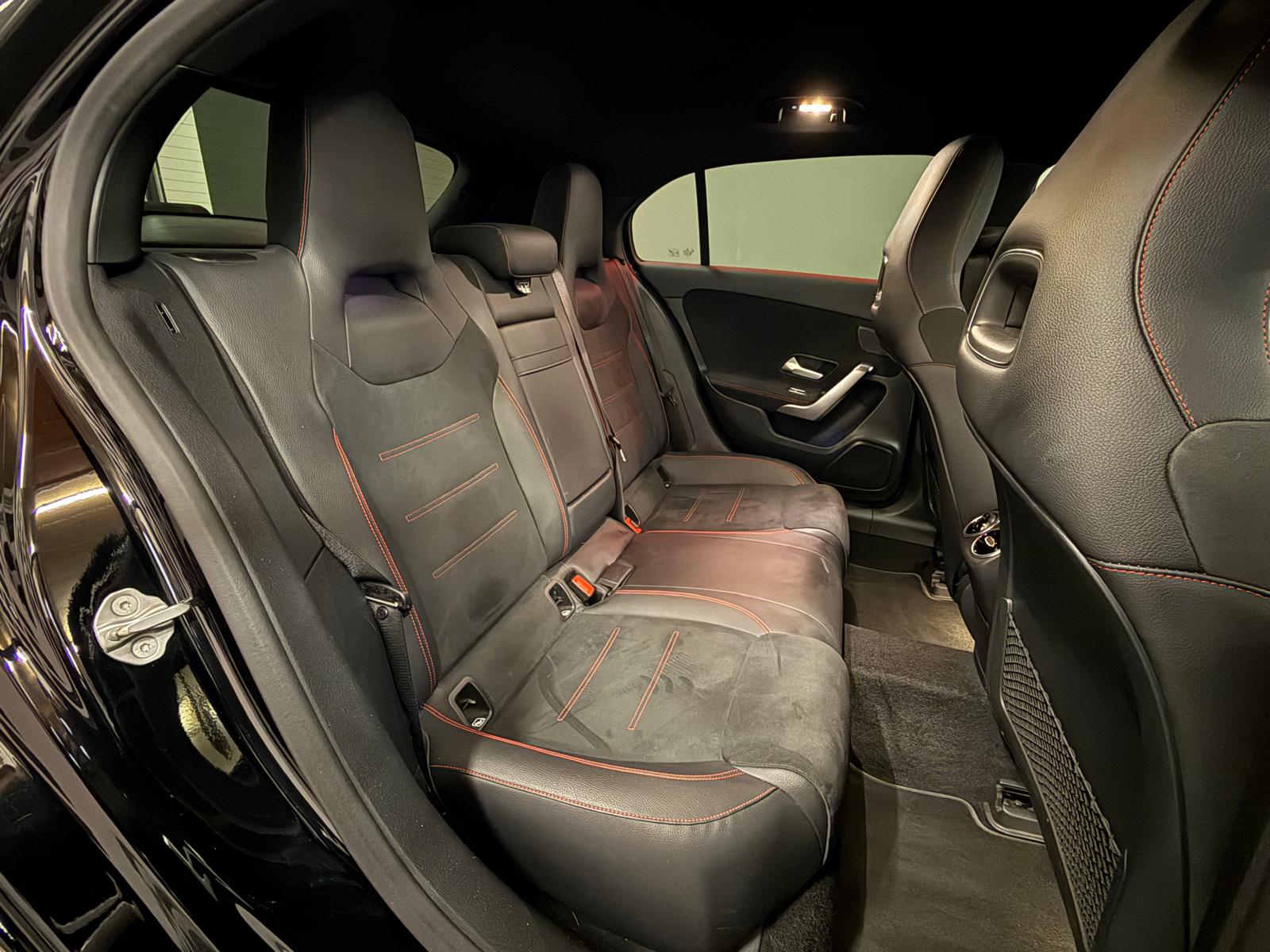 MERCEDES-BENZ A 180 Night Star AMG Line 7G-DCT-image-9