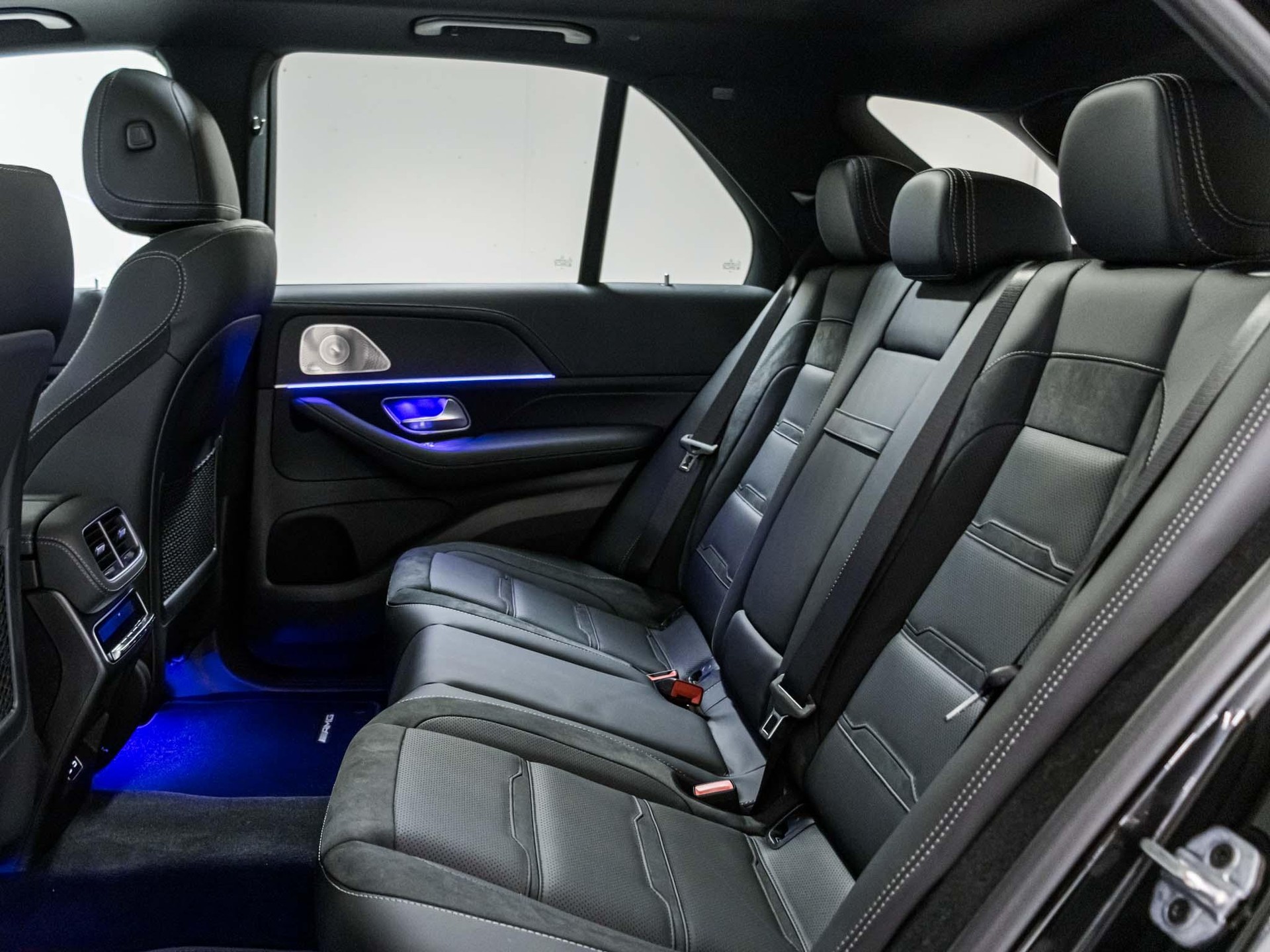 MERCEDES-BENZ GLE 53 AMG HYBRID 4MATIC+ "EQ Star"-image-7