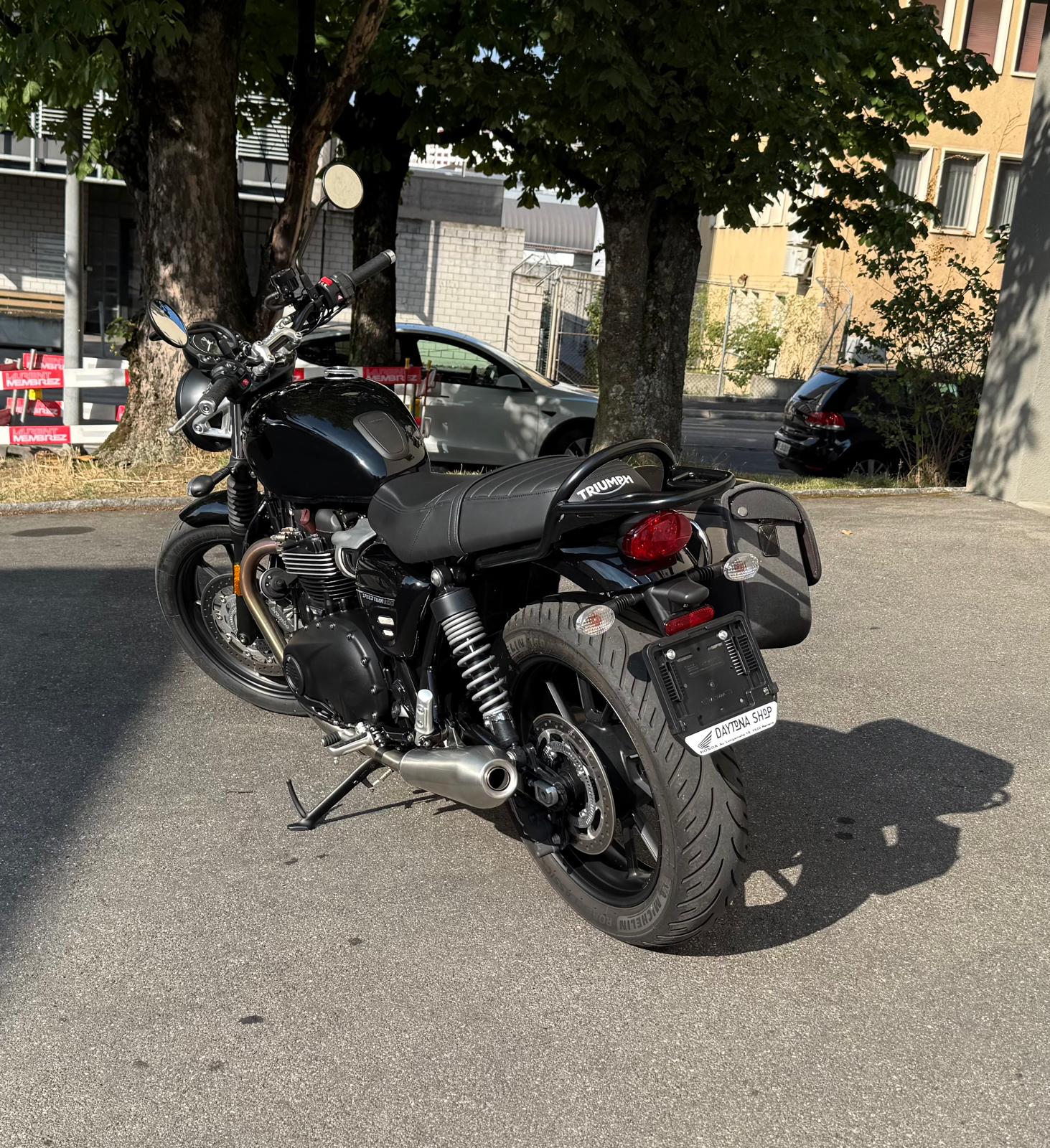 TRIUMPH Speed Twin 900-image-4