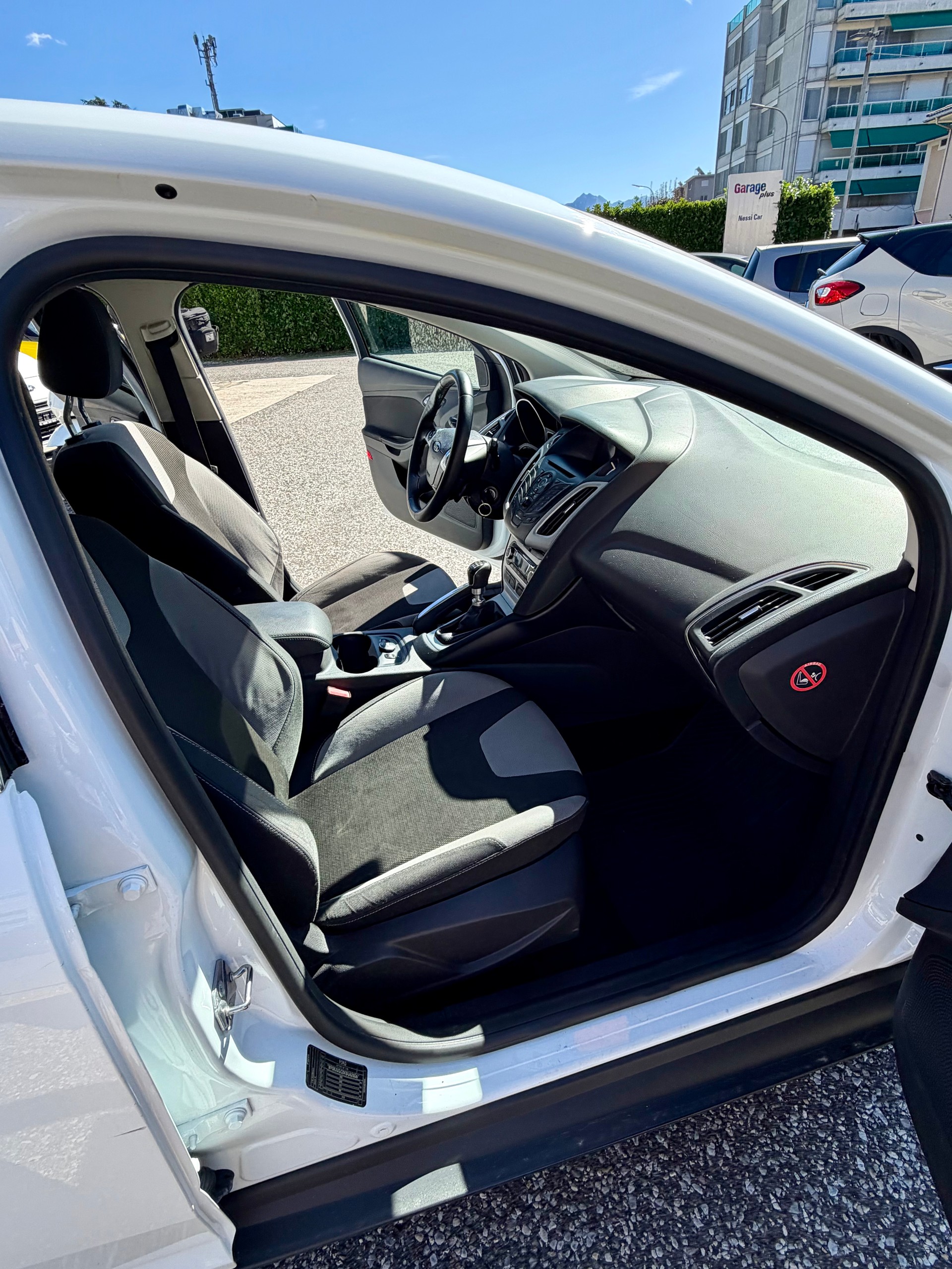 FORD Focus 1.6 SCTi Carving-image-7