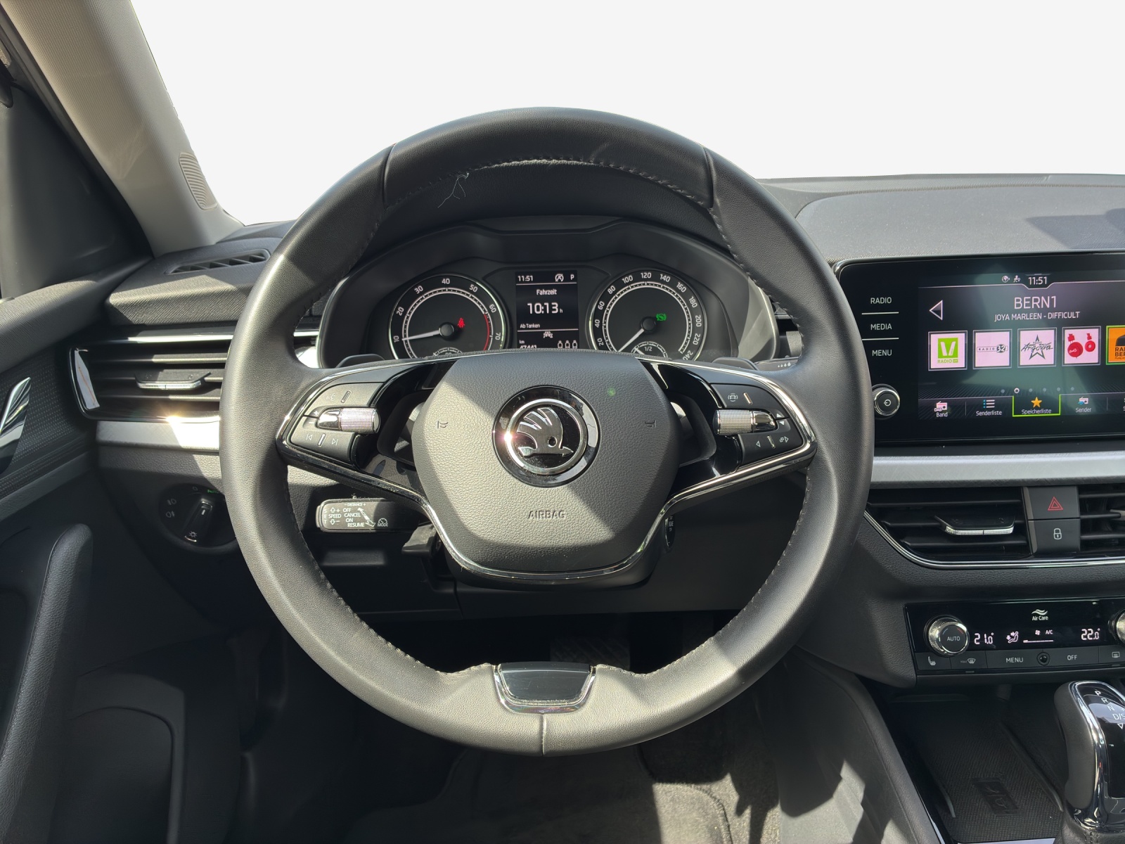 SKODA Scala 1.0 TSI Tour DSG-image-9