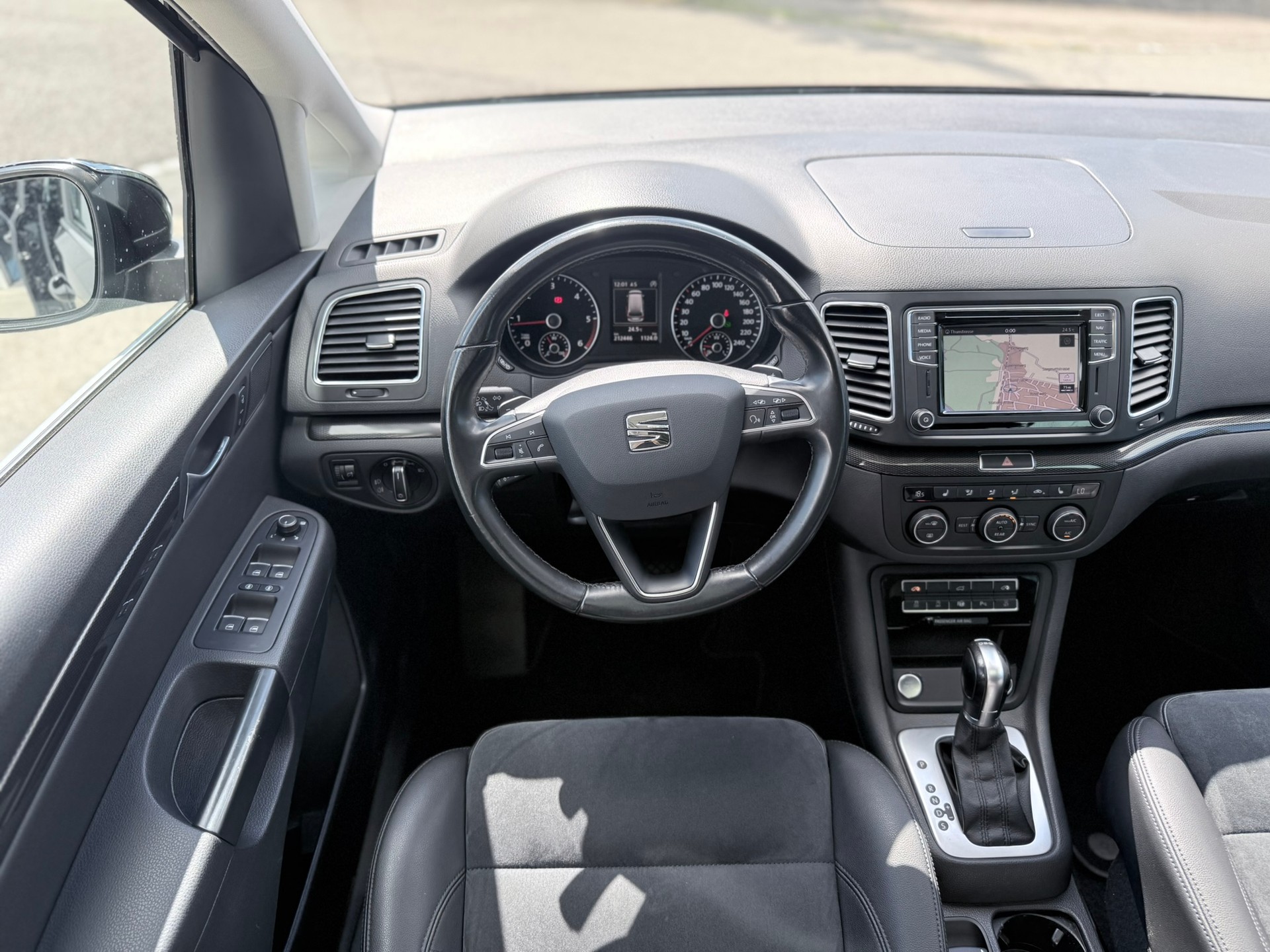 SEAT Alhambra 2.0 TDI Style Advanced DSG-image-19