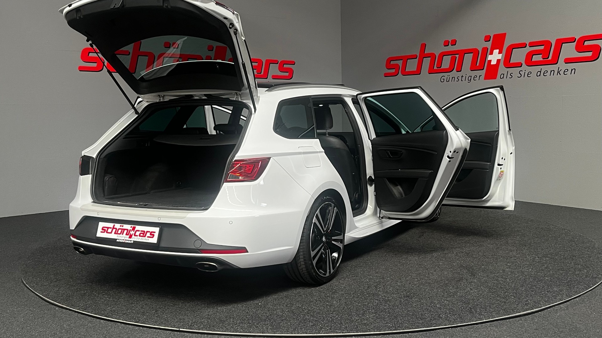 SEAT Leon ST 2.0 TSI Cupra 280 DSG-image-5