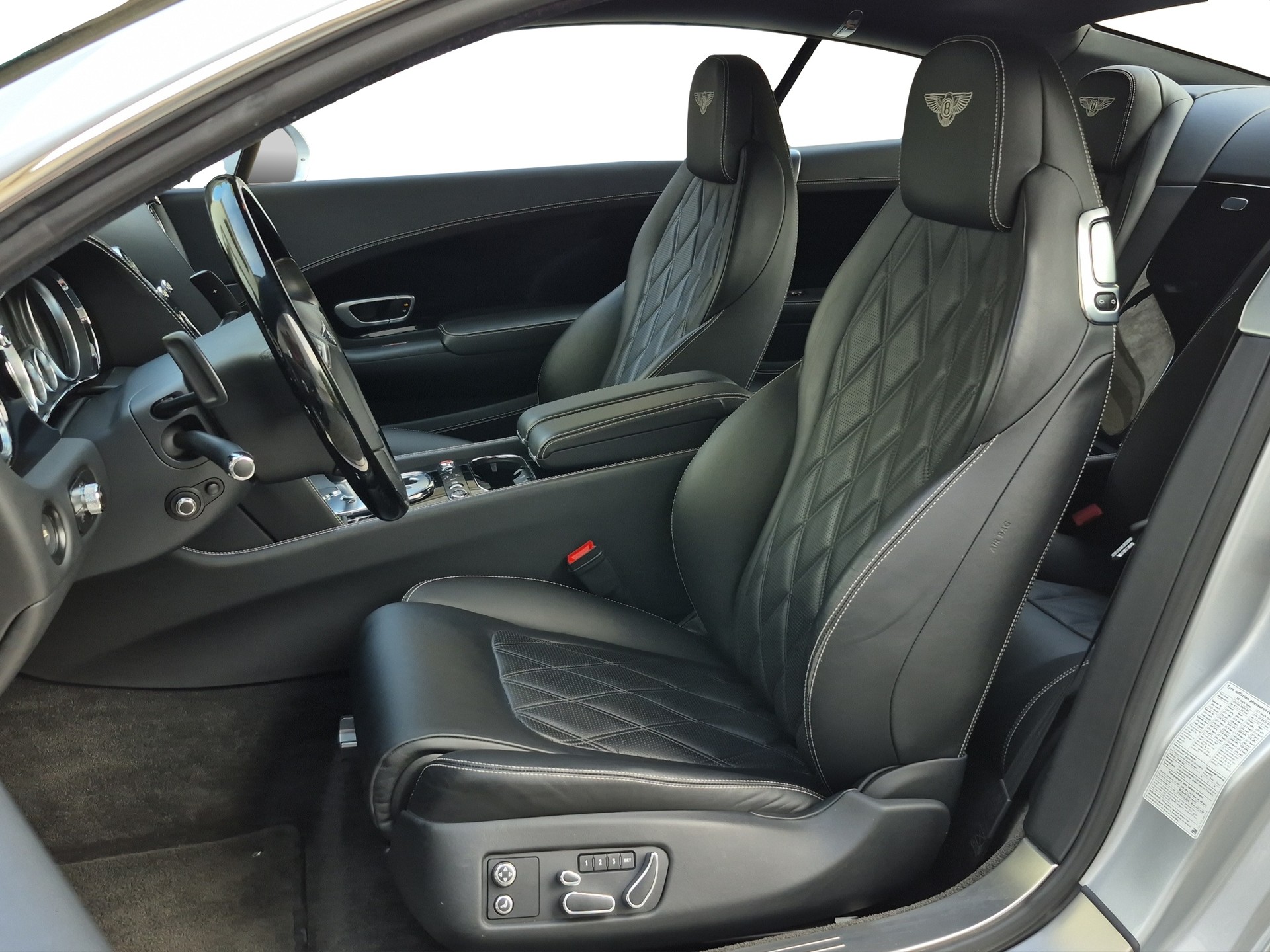 BENTLEY Continental GT 6.0 W12 *Carplay, mit BIU*-image-9