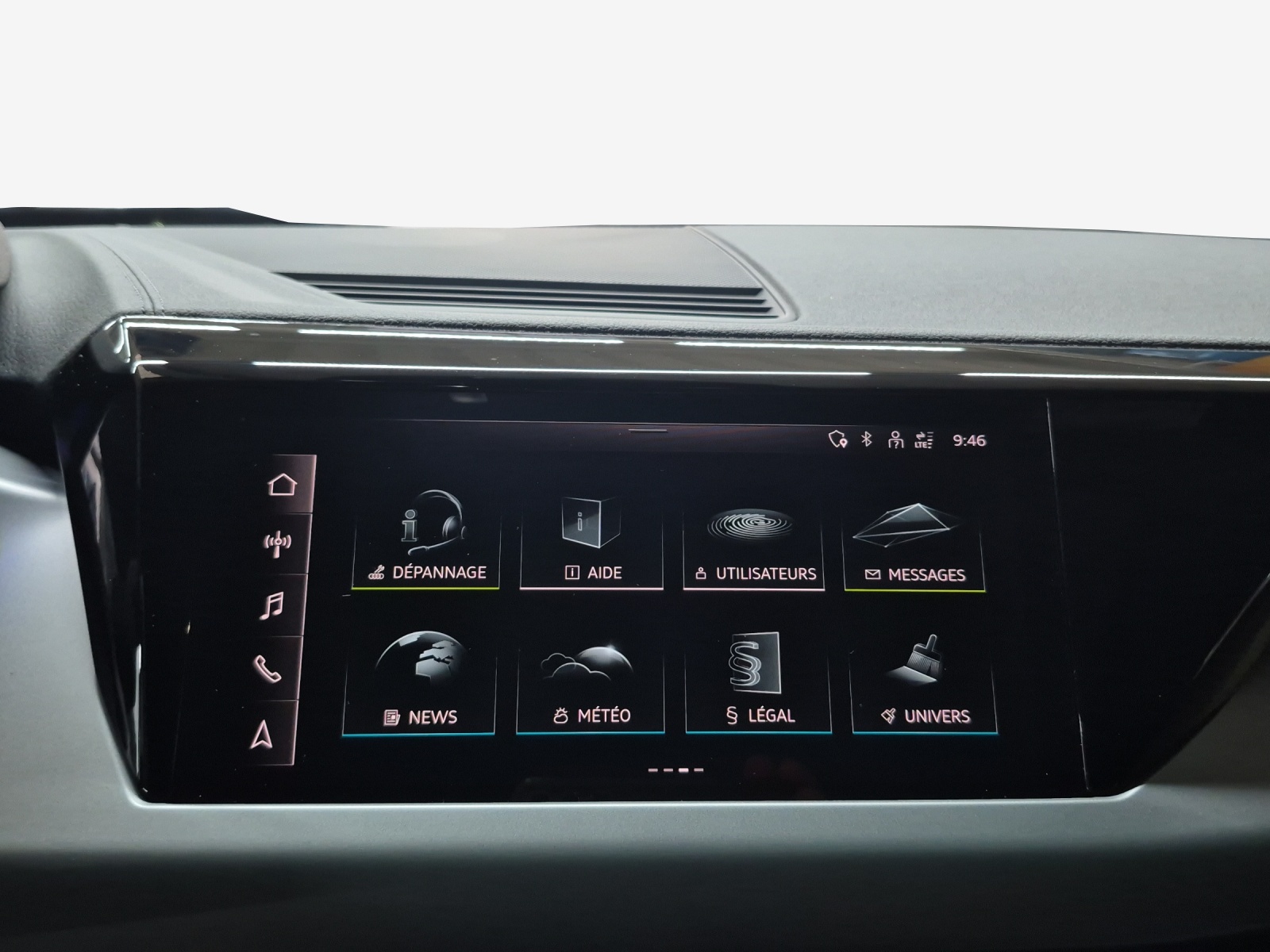 AUDI e-tron GT quattro-image-15