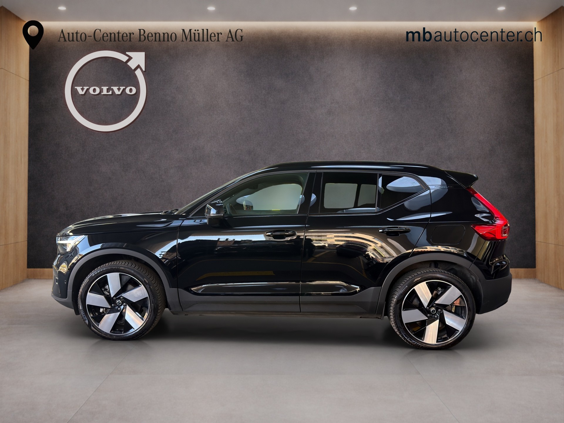 VOLVO XC40 E80 Twin Ultimate AWD-showroom-element-1