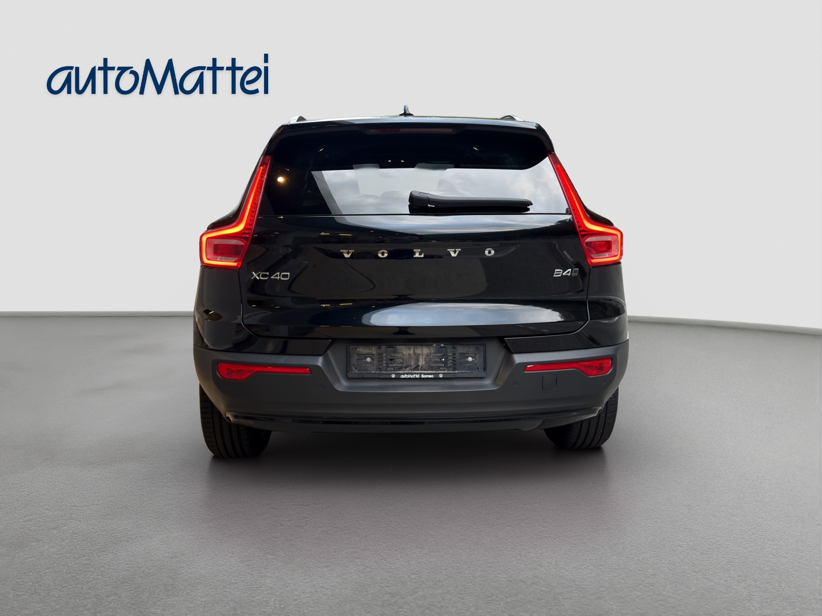 VOLVO XC40 B4 Benzin Mild Hybrid AWD R-Design Geartronic-showroom-element-3