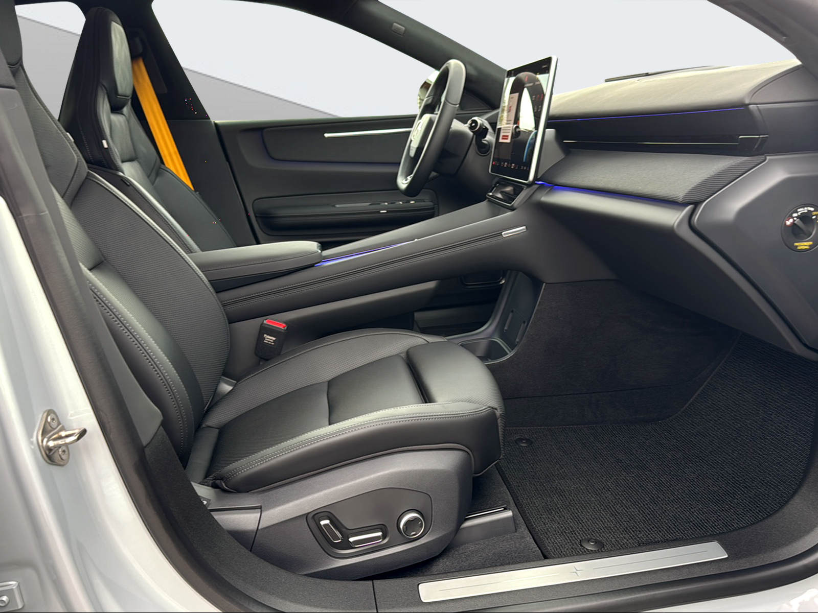 POLESTAR 4 coupé Dual Motor-image-14